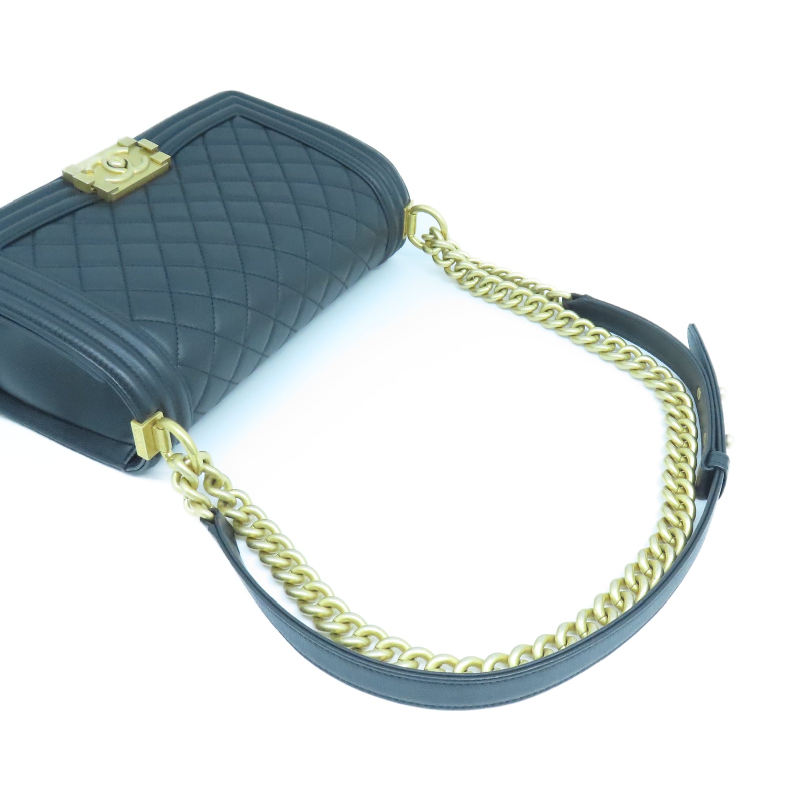 CHANEL 菱格牛皮皮革Boy Chanel金扣鏈帶肩背袋黑色