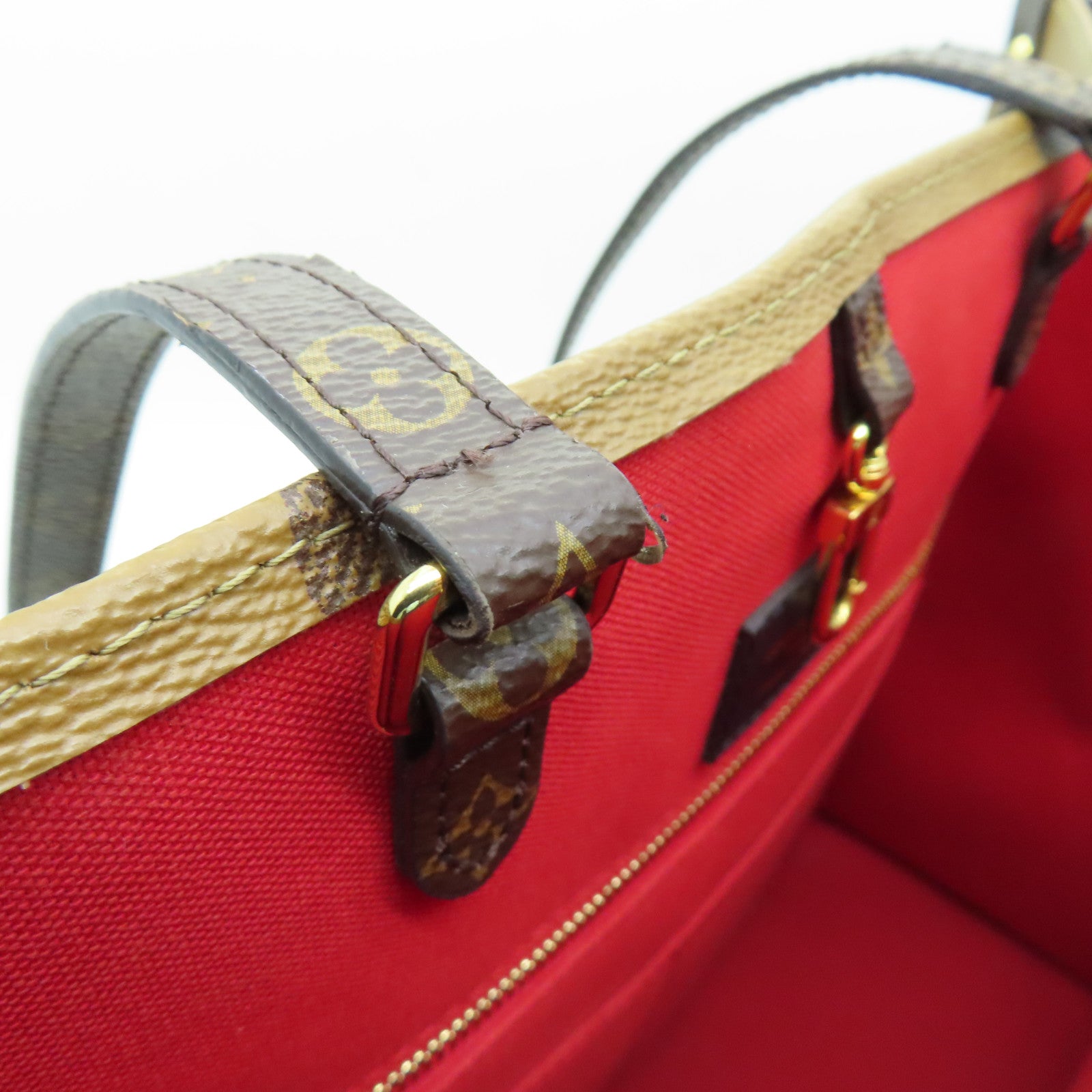 LOUIS VUITTON Monogram Giant Reverse On The Go GM