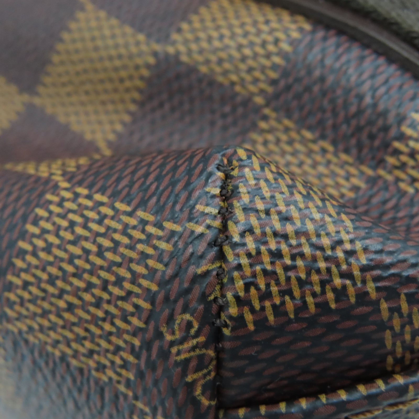 LOUIS VUITTON Damier Ebene Beaubourg金扣手挽袋棕色