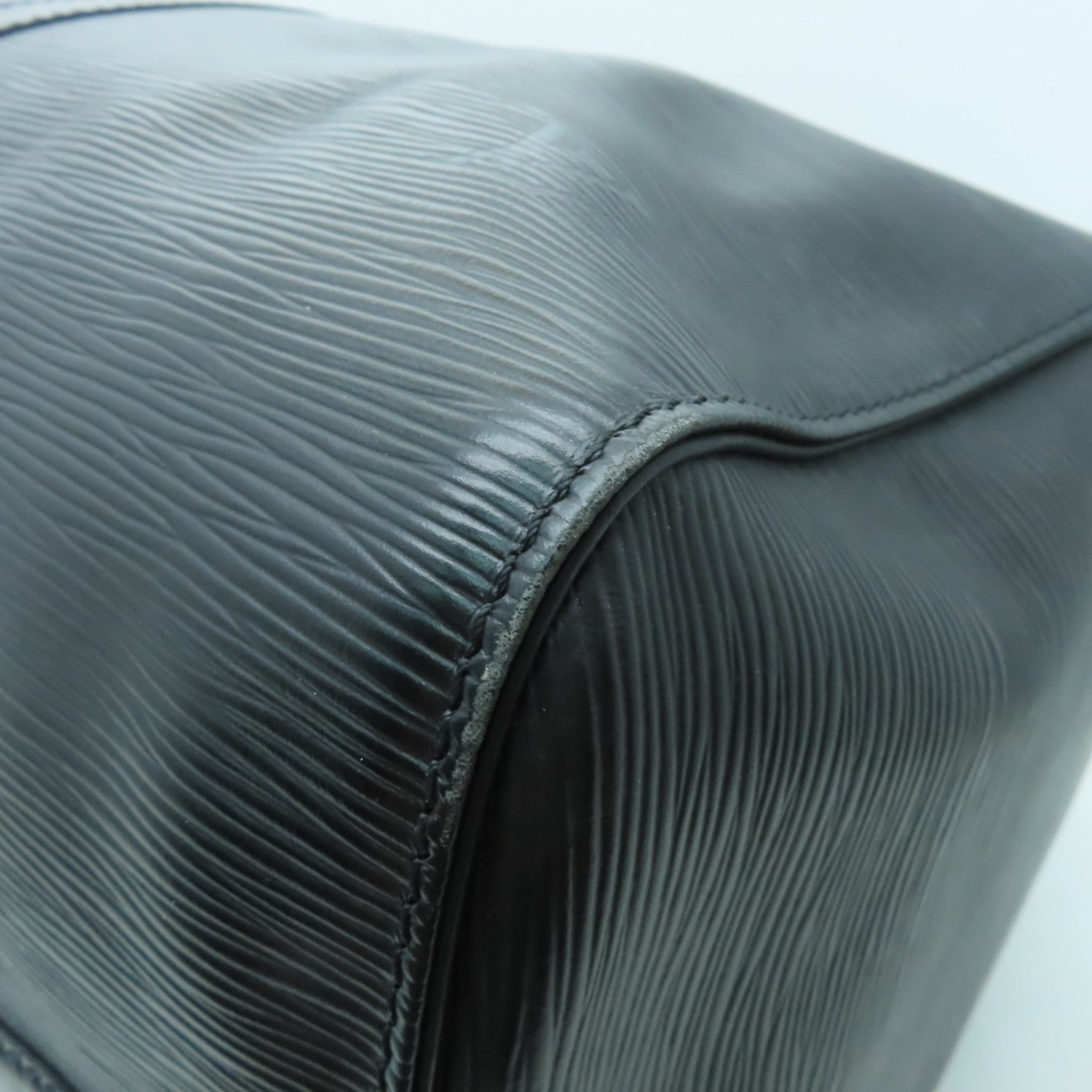 LOUIS VUITTON Epi Keepall 50金扣手挽袋黑色