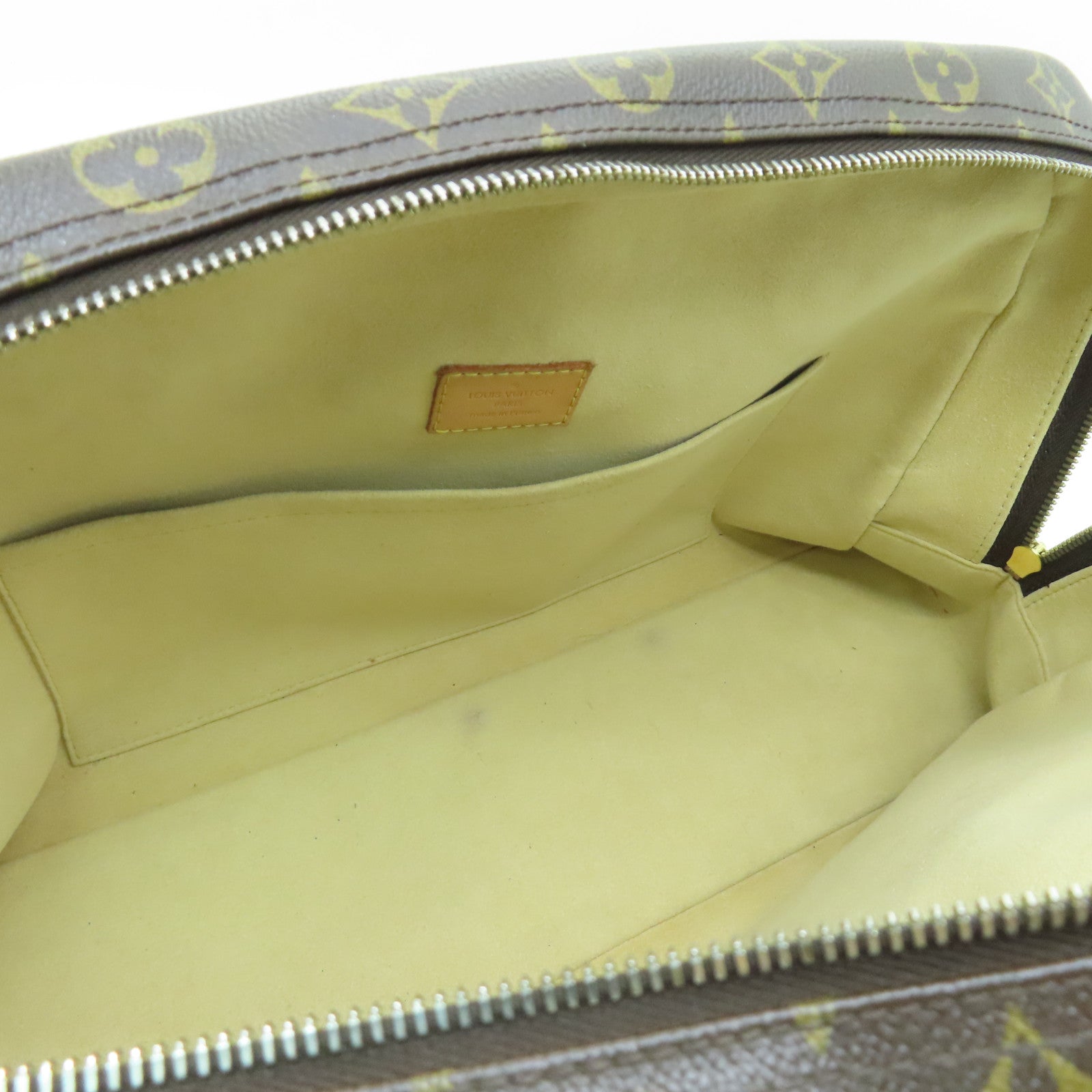 LOUIS VUITTON Monogram Manhattan GM金扣手挽袋棕色