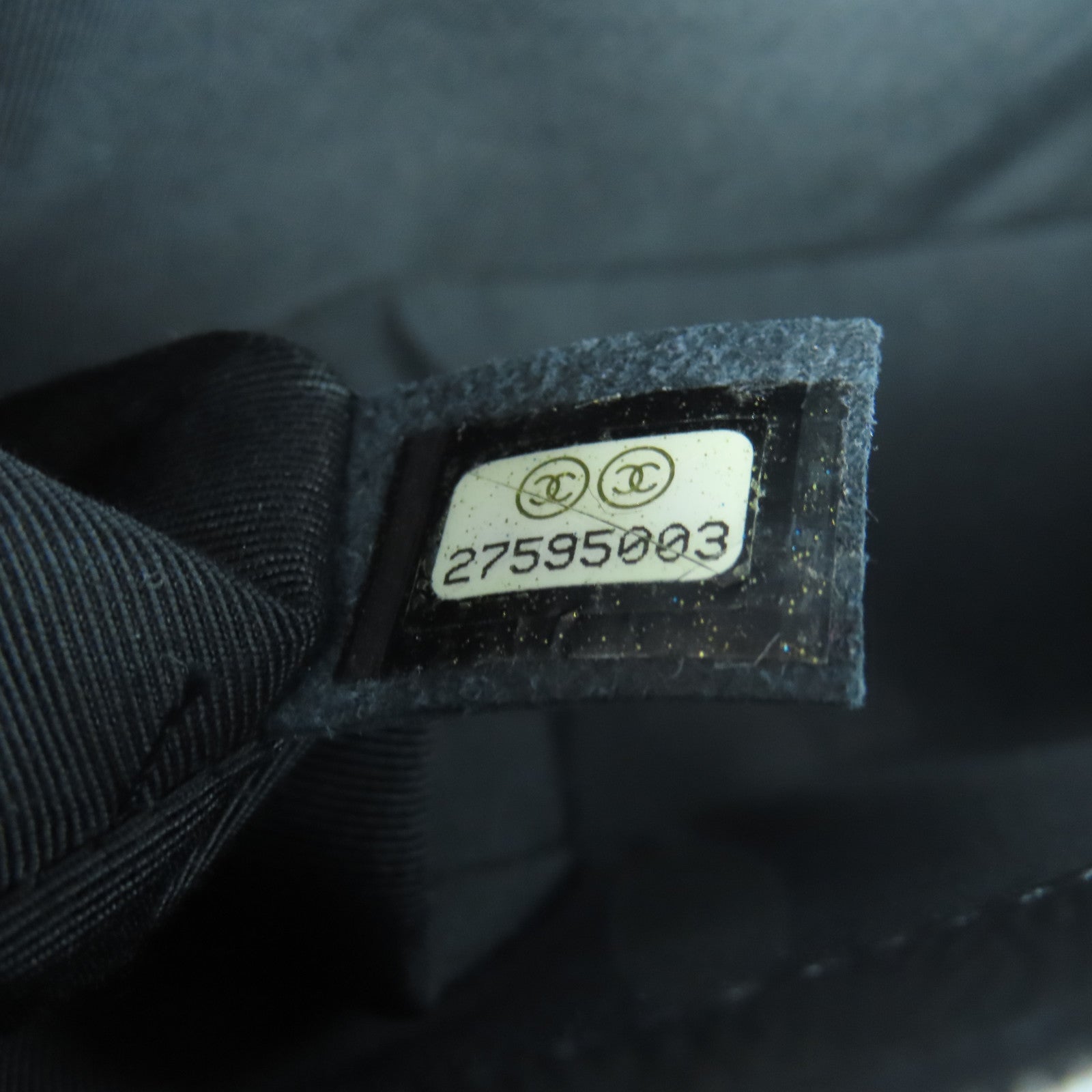 CHANEL 菱格Caviar皮革Boy Chanel 25cm銀扣鏈帶肩背袋黑色