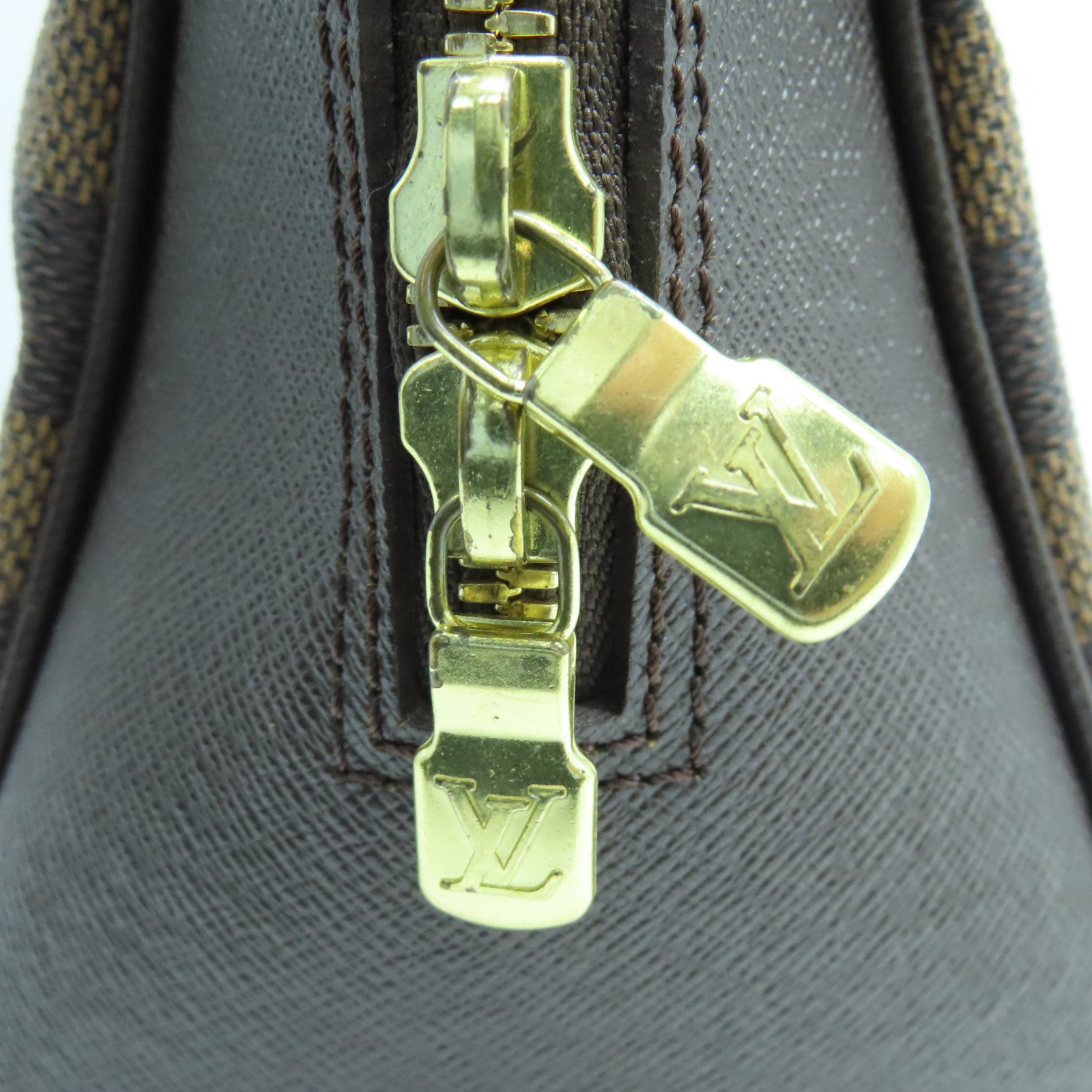 LOUIS VUITTON Damier Brera gold buckle handle bag brown