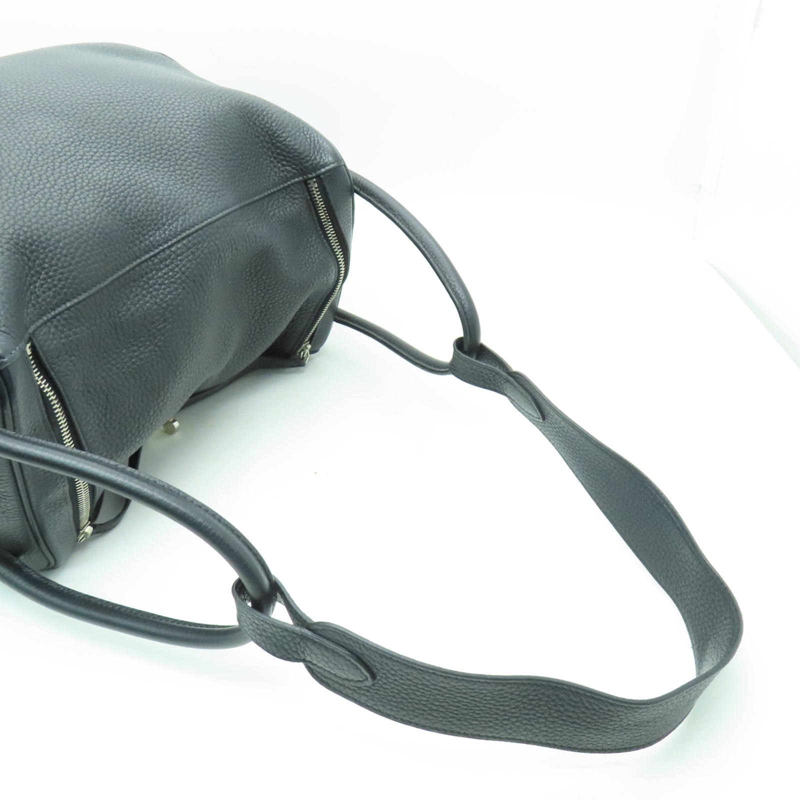 HERMES Taurillon Clemence皮革Lindy 34銀扣手挽肩背兩用袋黑色