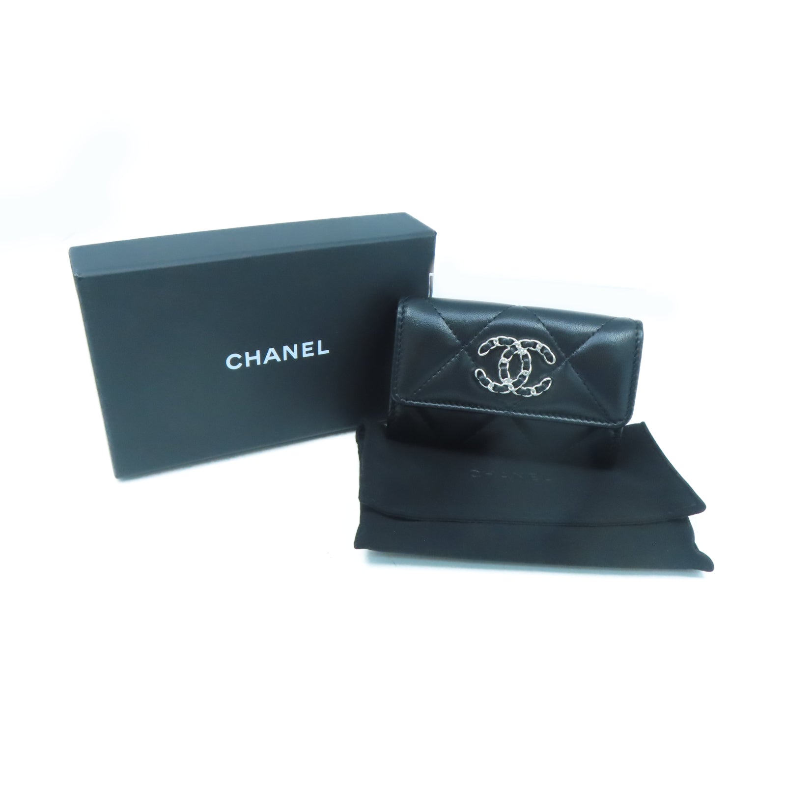 CHANEL 菱格羊皮皮革19 Card Case銀扣卡片包黑色