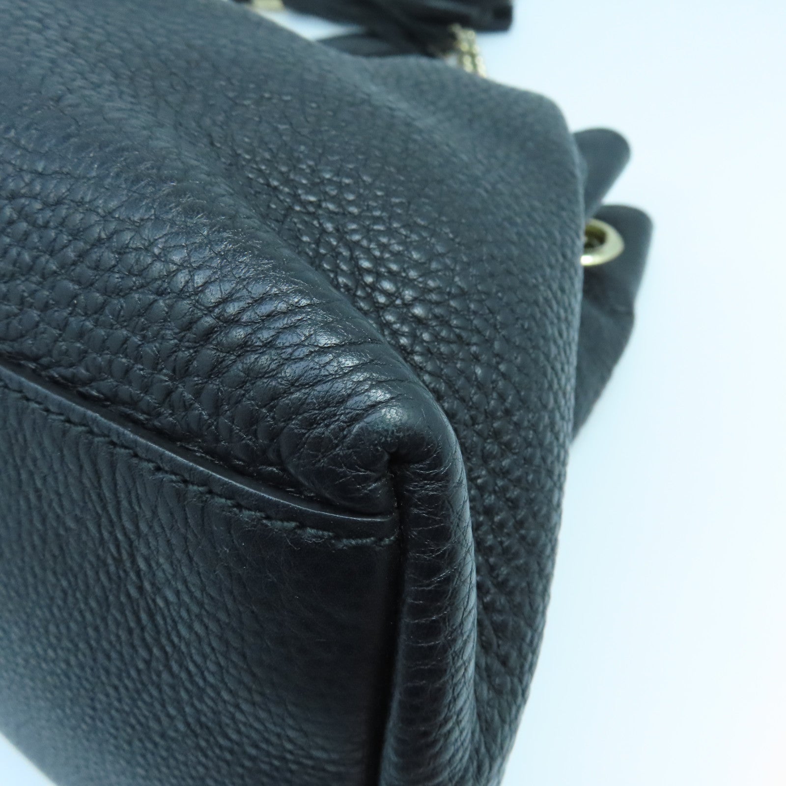 GUCCI 牛皮皮革Chain Shoulder金扣肩背袋黑色