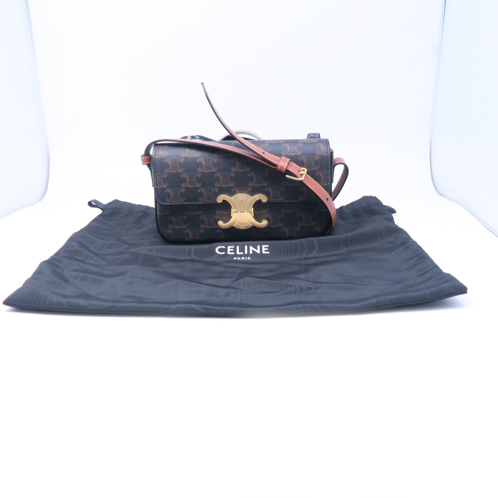 CELINE 涂层帆布Triomphe金扣肩背袋棕色