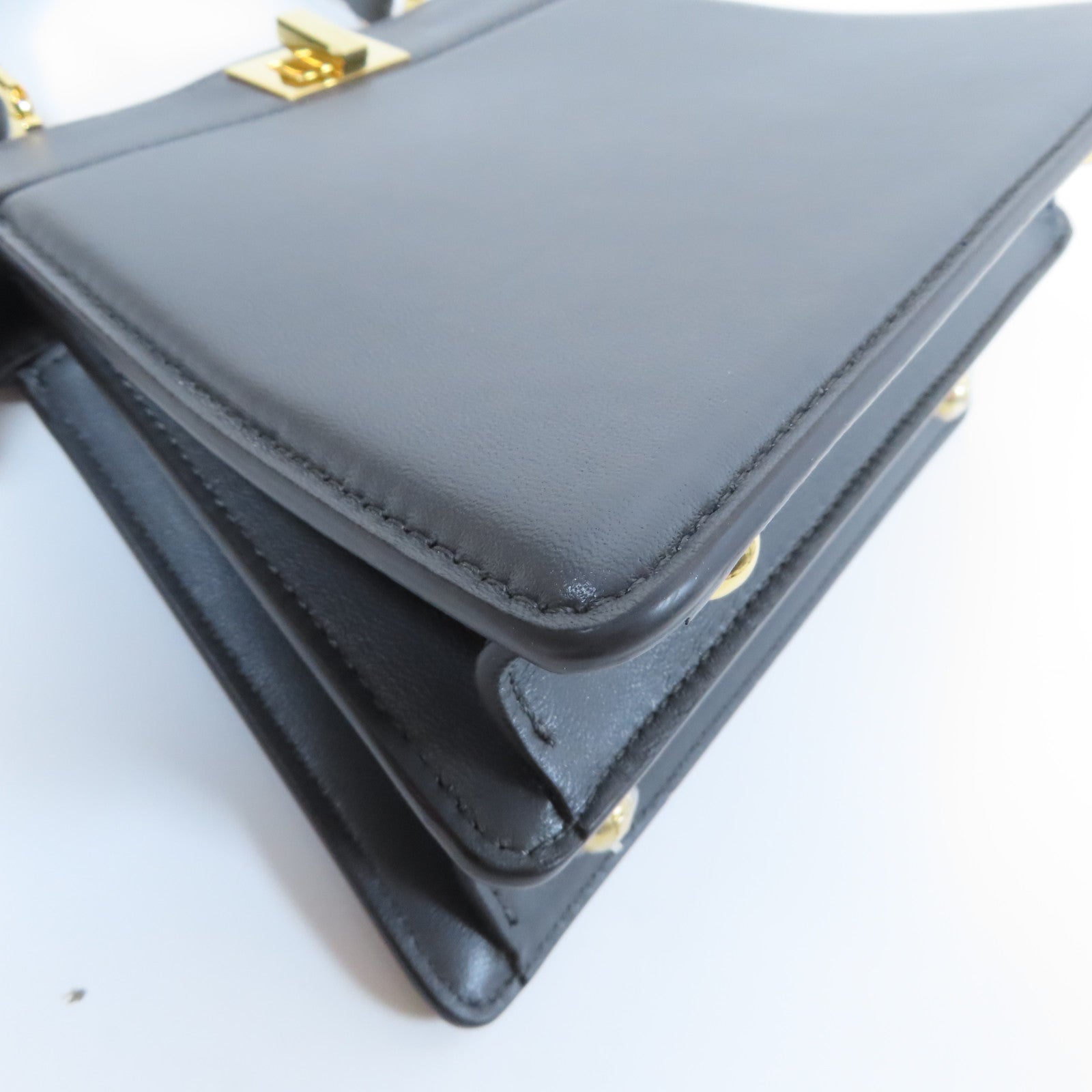 FENDI 牛皮皮革Peekaboo金扣手挽肩背兩用袋灰色