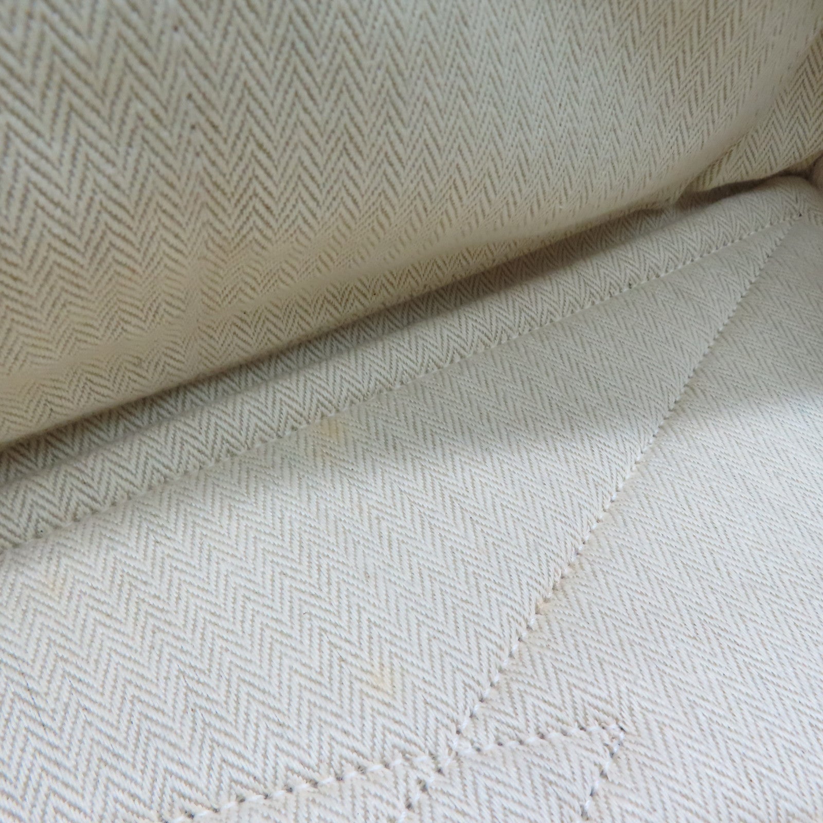 HERMES 【激减优惠】Clemence皮革Victoria银扣手挽袋Curry卡其色