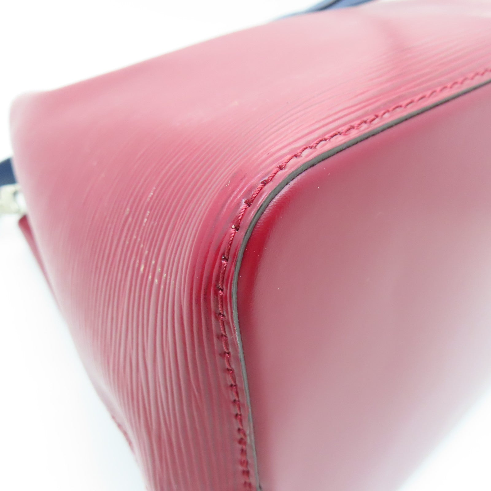 LOUIS VUITTON Epi Neo Noe MM銀扣手挽肩背兩用袋紅色