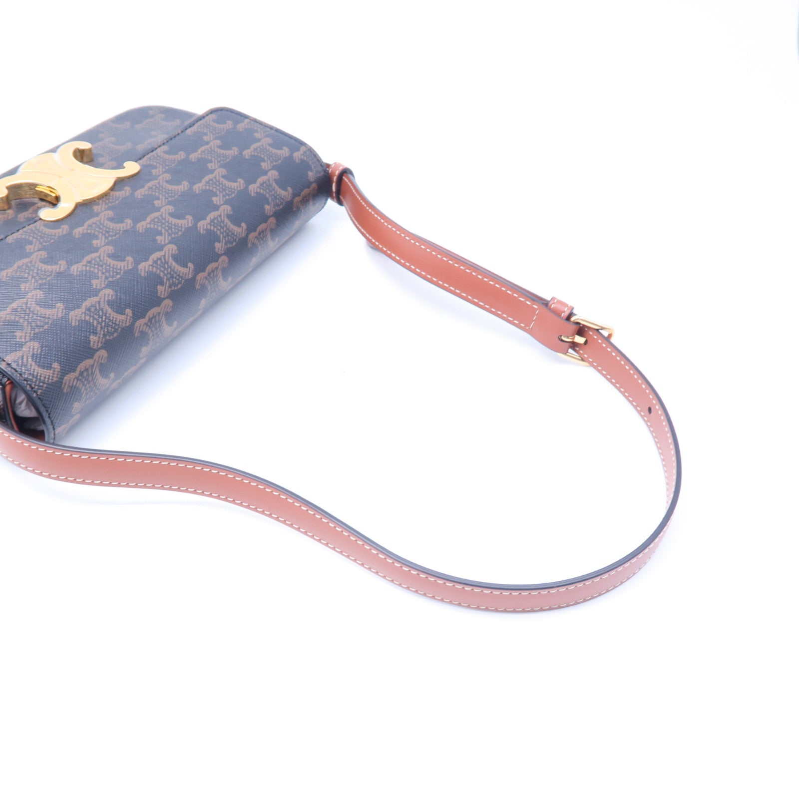 CELINE 涂层帆布Triomphe金扣肩背袋棕色