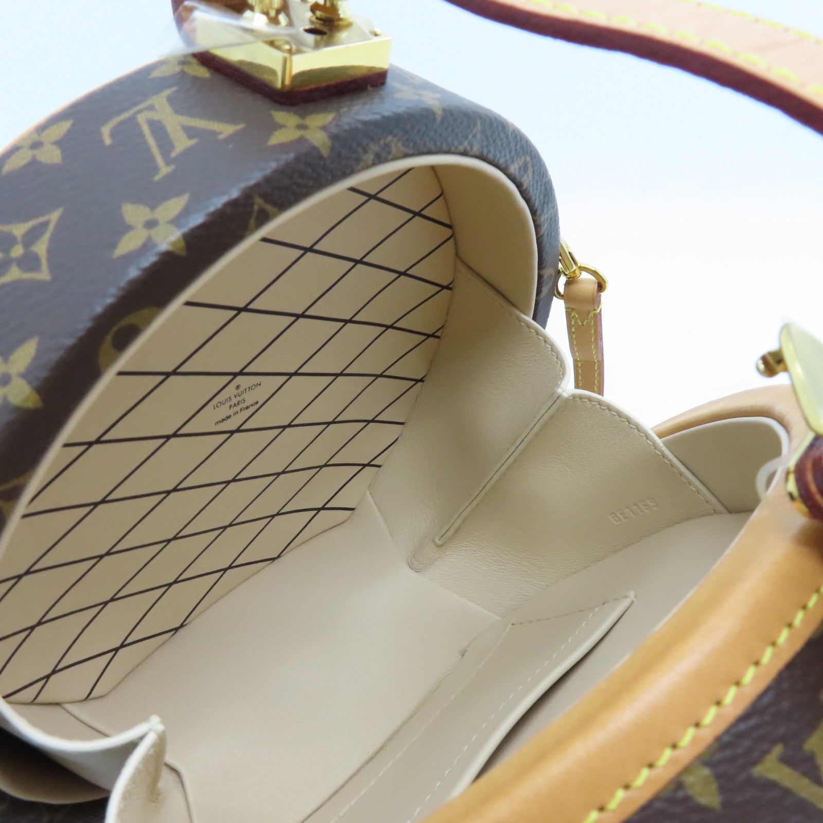 LOUIS VUITTON Monogram Bolite Petite Chapeau Gold Buckle Shoulder Bag Brown