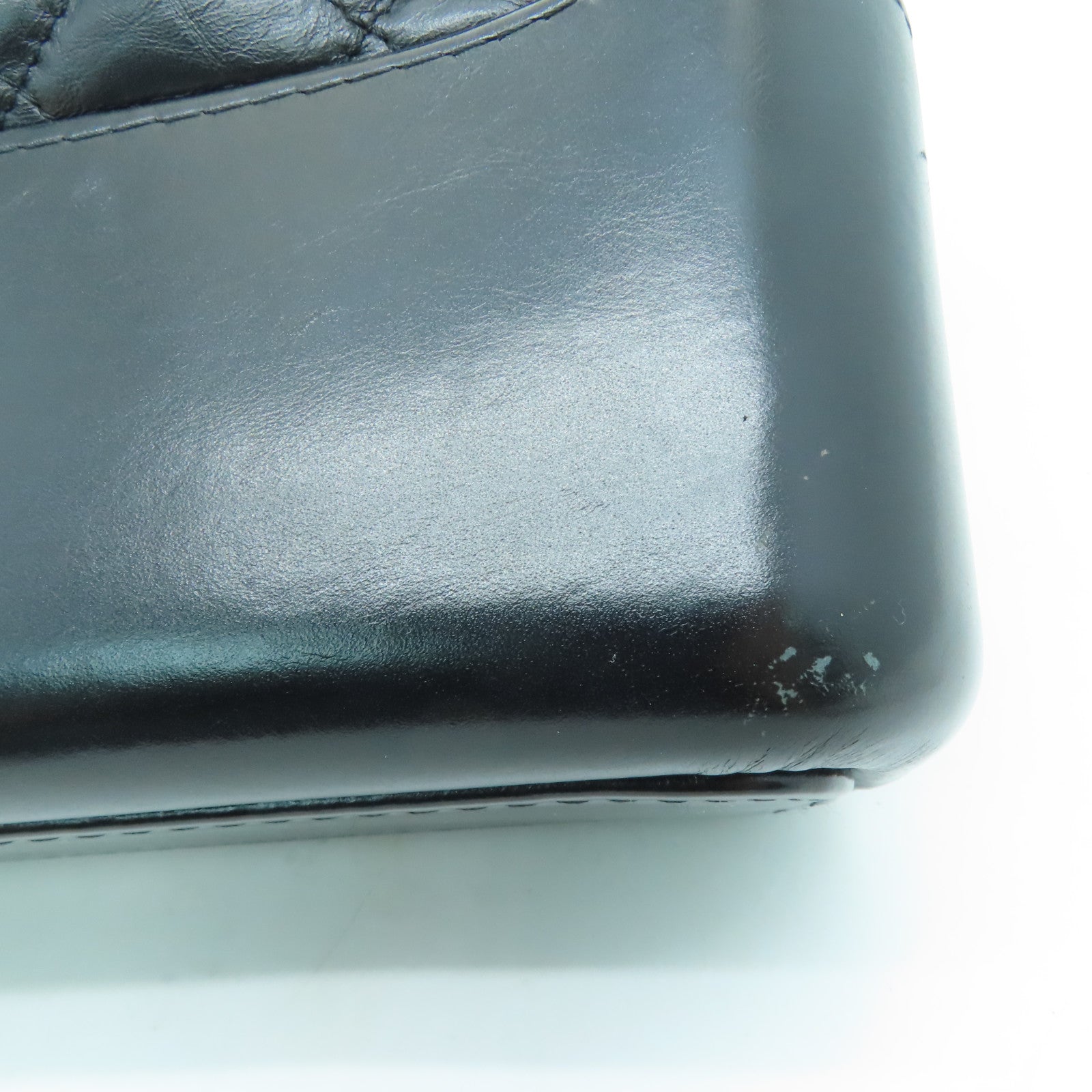 CHANEL 菱格牛皮皮革Gabrielle Medium Shoulder Bag銀扣鏈帶肩背袋黑色