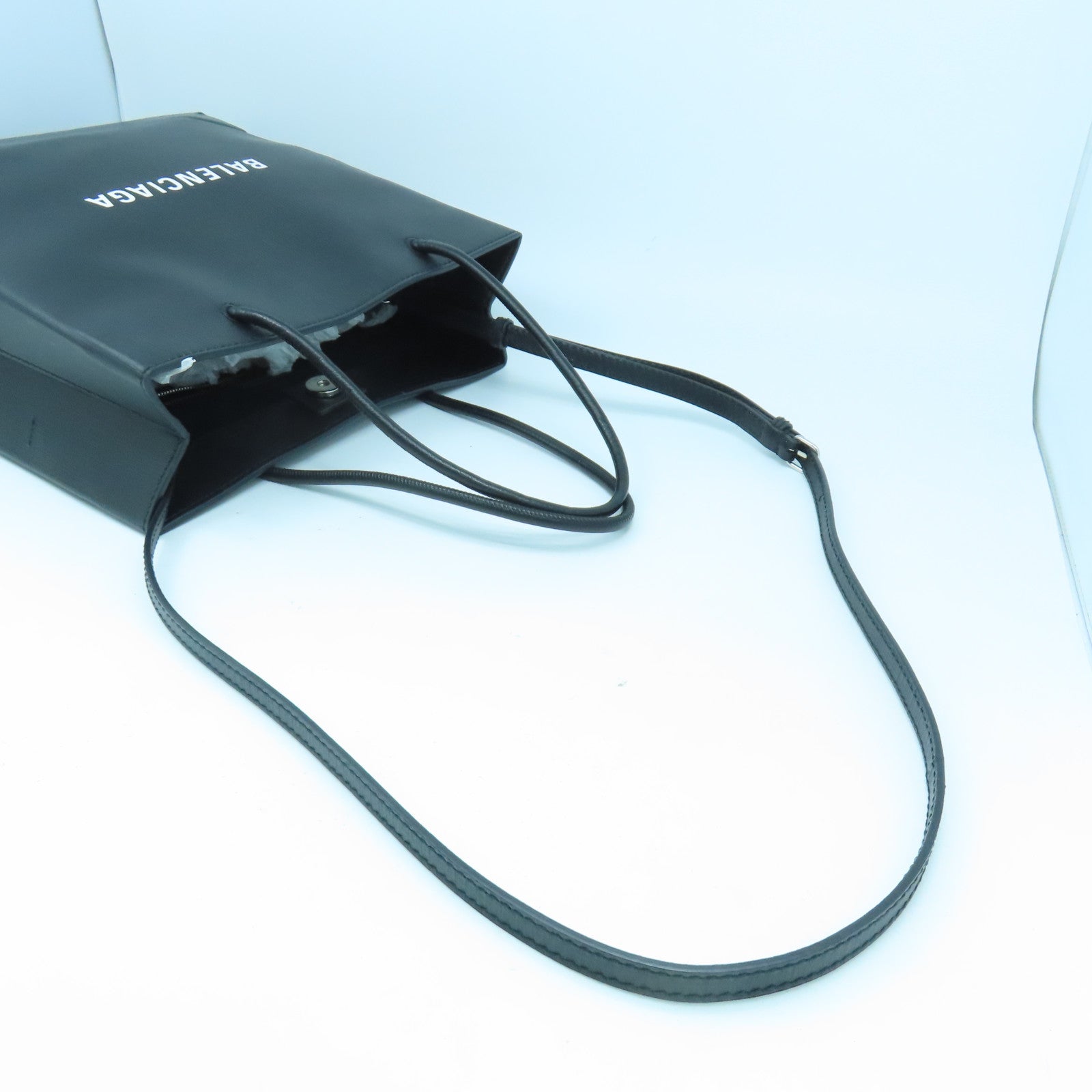 BALENCIAGA 牛皮皮革Shopping Bag銀扣手挽肩背兩用袋黑色