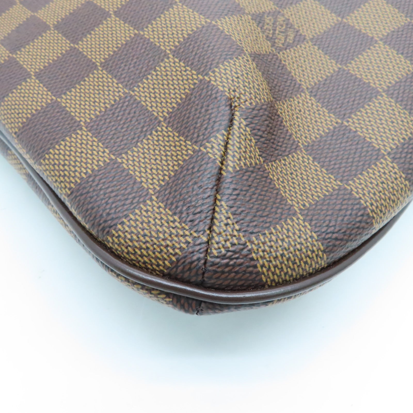 LOUIS VUITTON Damier Bloomsbury PM Gold Buckle Shoulder Bag Brown