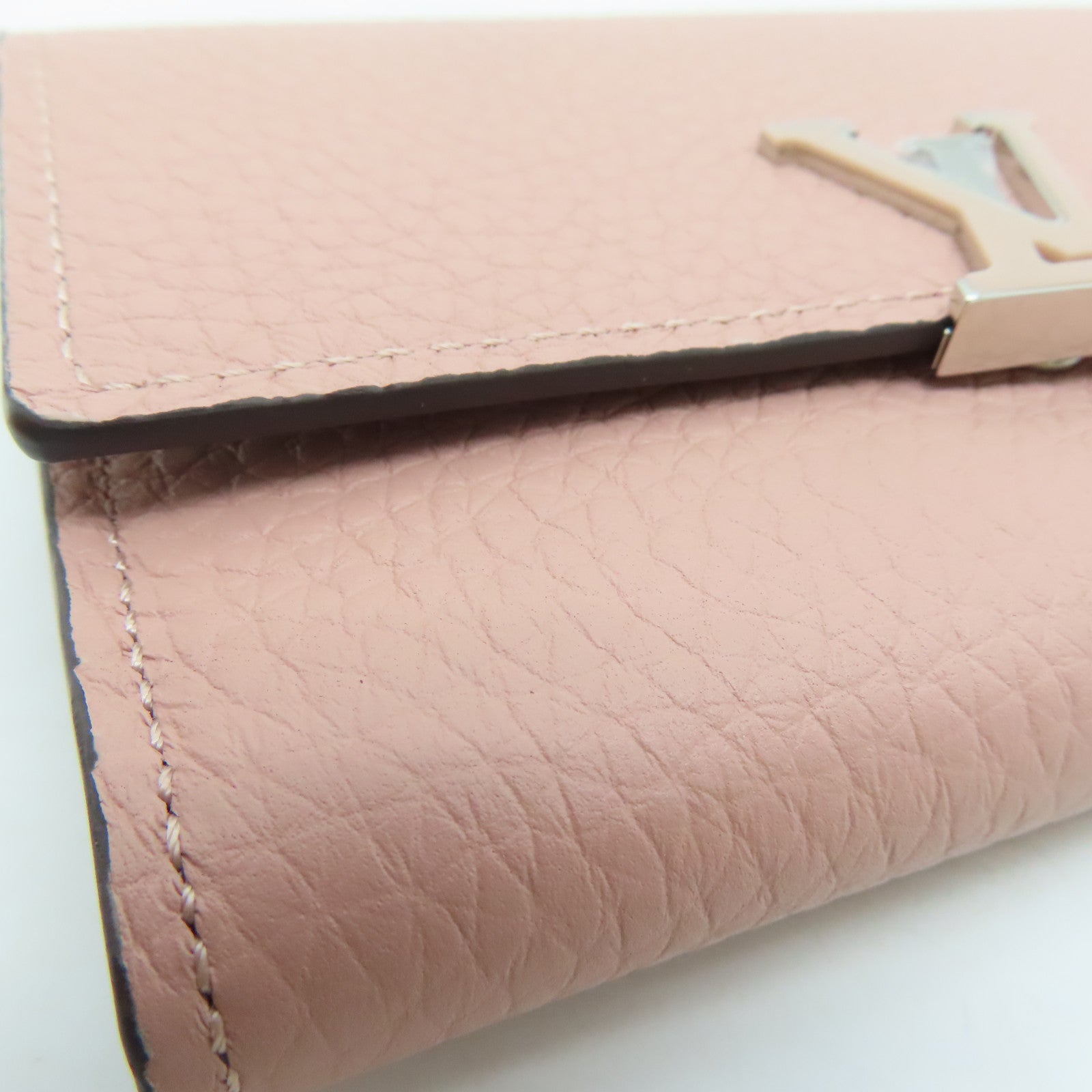 LOUIS VUITTON 【激減優惠】Taurillon皮革Capucines Compact Wallet錢包粉紅色/Magnolia