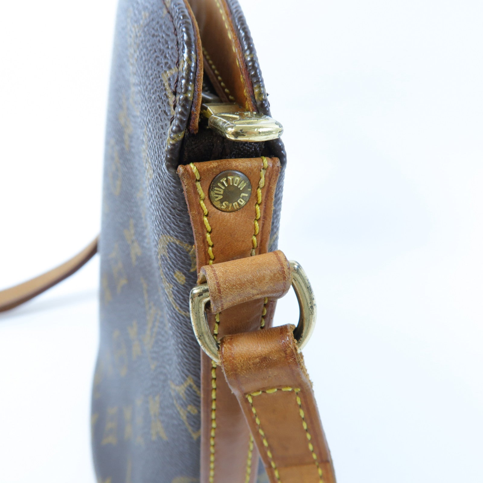 LOUIS VUITTON Monogram Drouot金扣肩背袋啡色