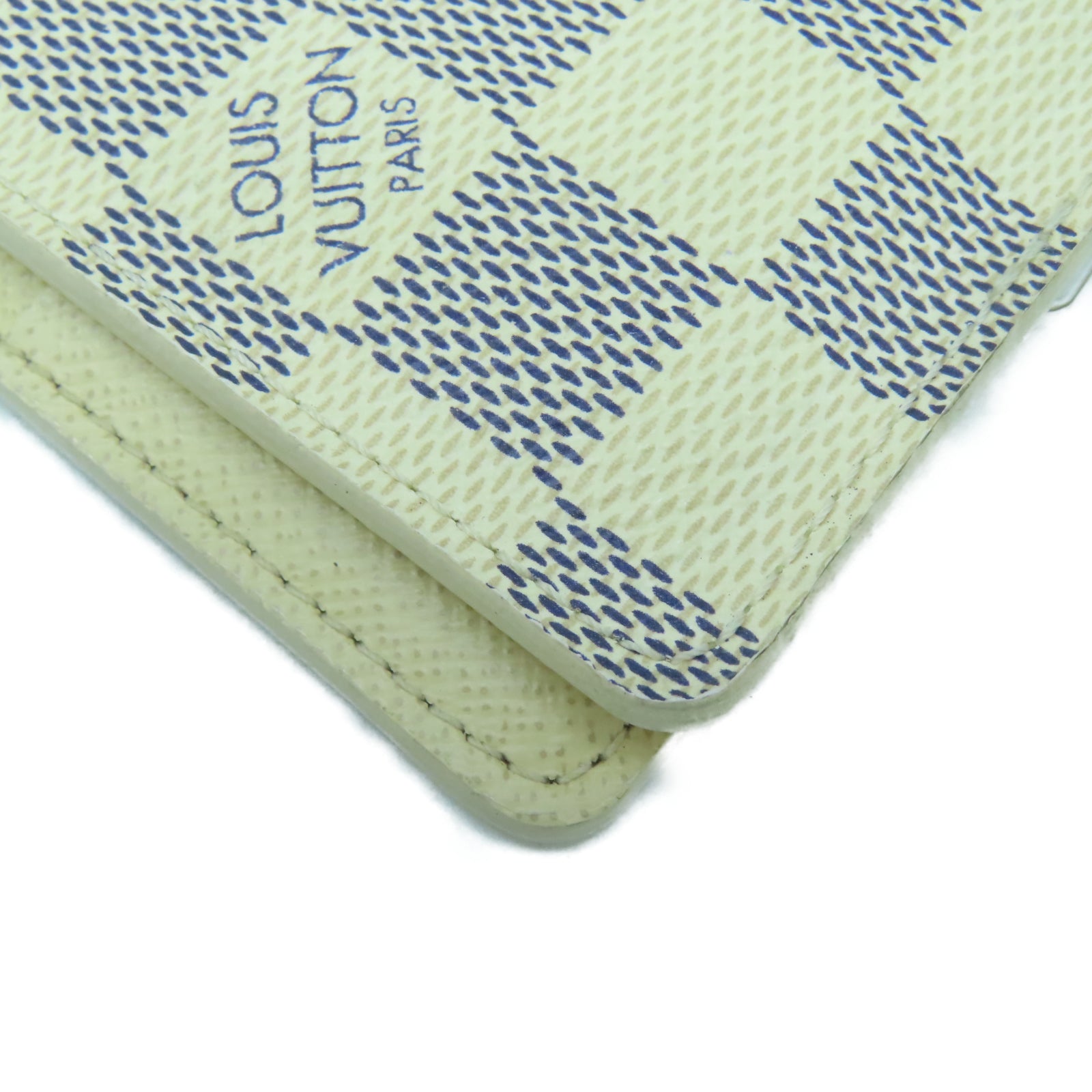 LOUIS VUITTON Damier AzurPassport Cover護照套白色