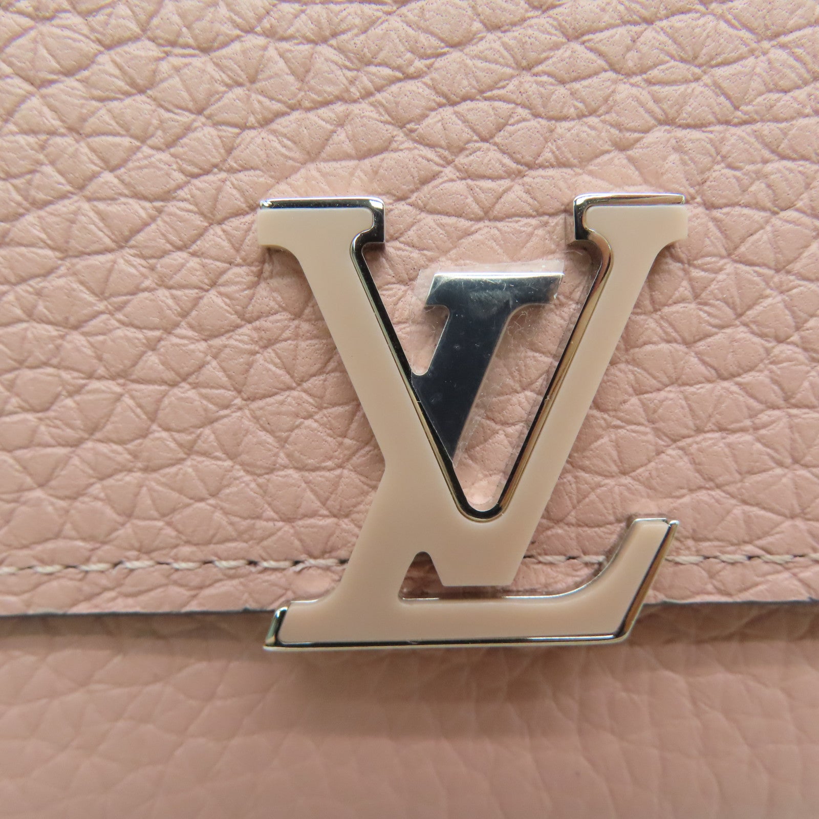 LOUIS VUITTON 【激減優惠】Taurillon皮革Capucines Compact Wallet錢包粉紅色/Magnolia