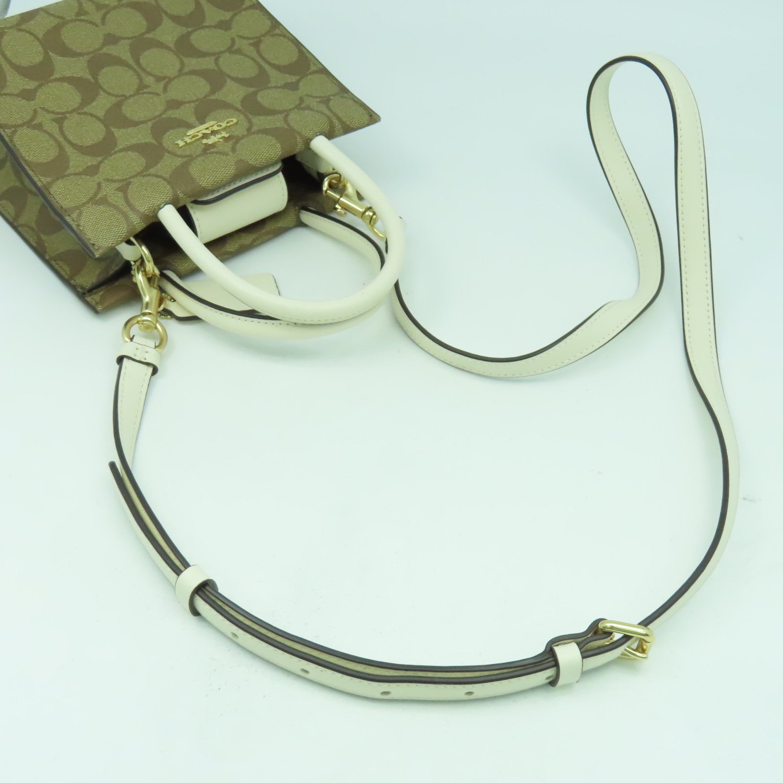 COACH 塗層帆布2 Way Shoulder Bag金扣手挽肩背兩用袋白色/棕色