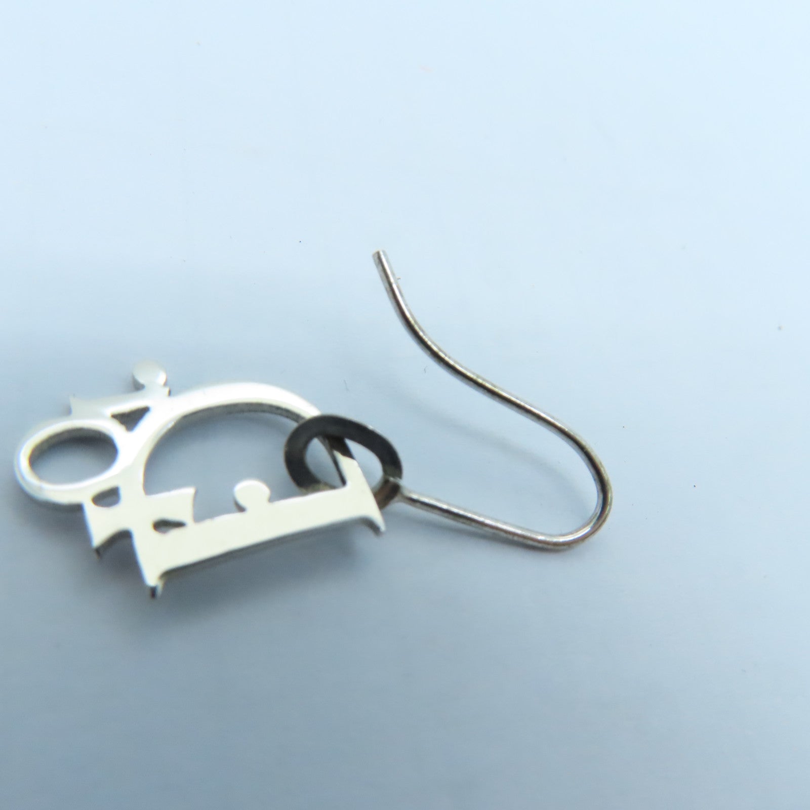 Dior 金属Earrings耳环银色