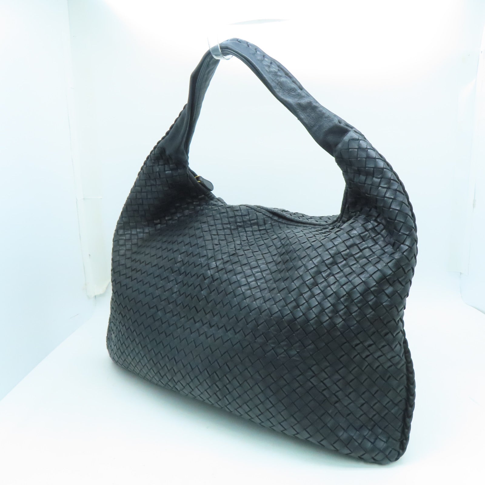 BOTTEGA VENETA 织纹皮革Shoulder Bag金扣肩背袋黑色