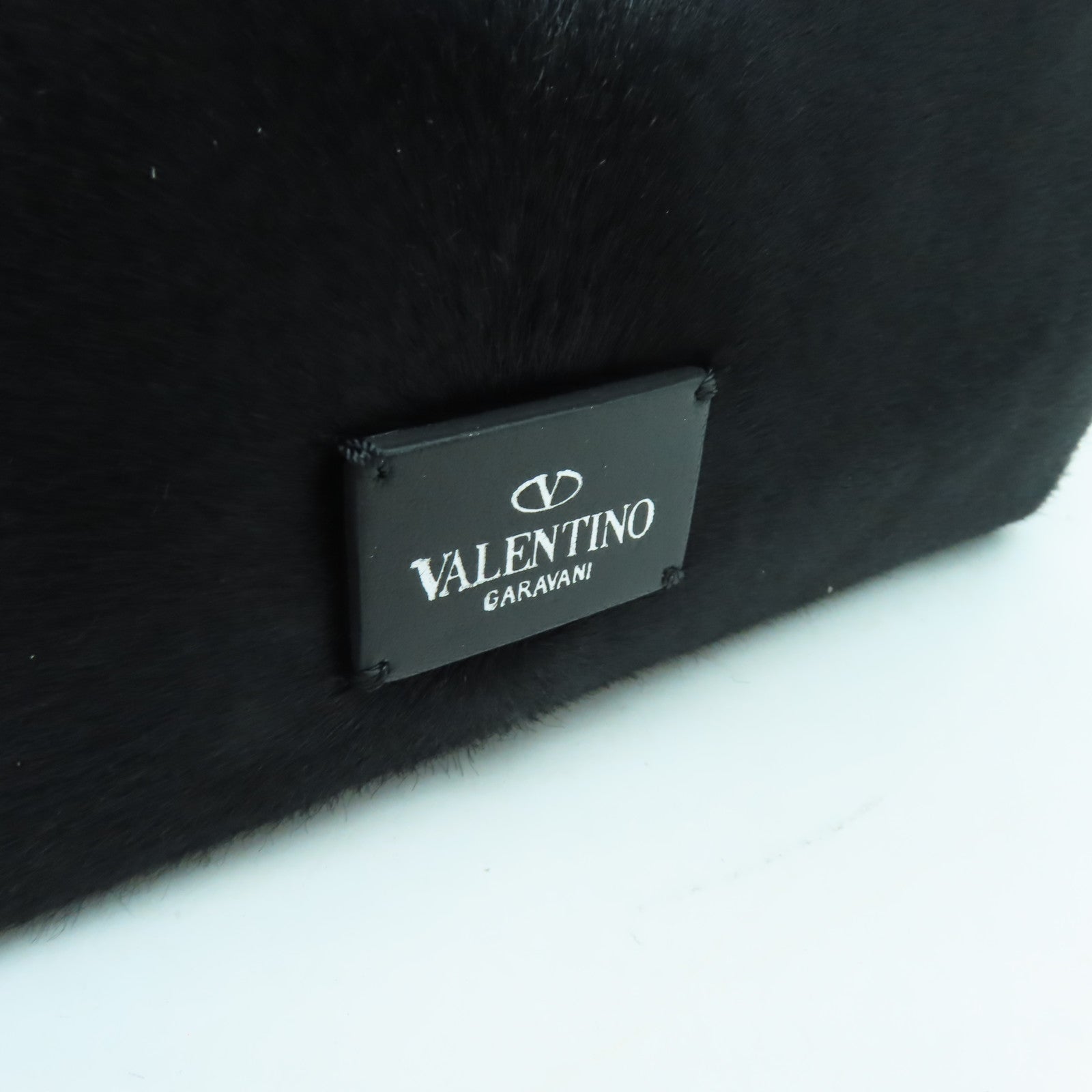 Valentino 馬毛Va Va Voom銀扣鏈帶肩背袋黑色