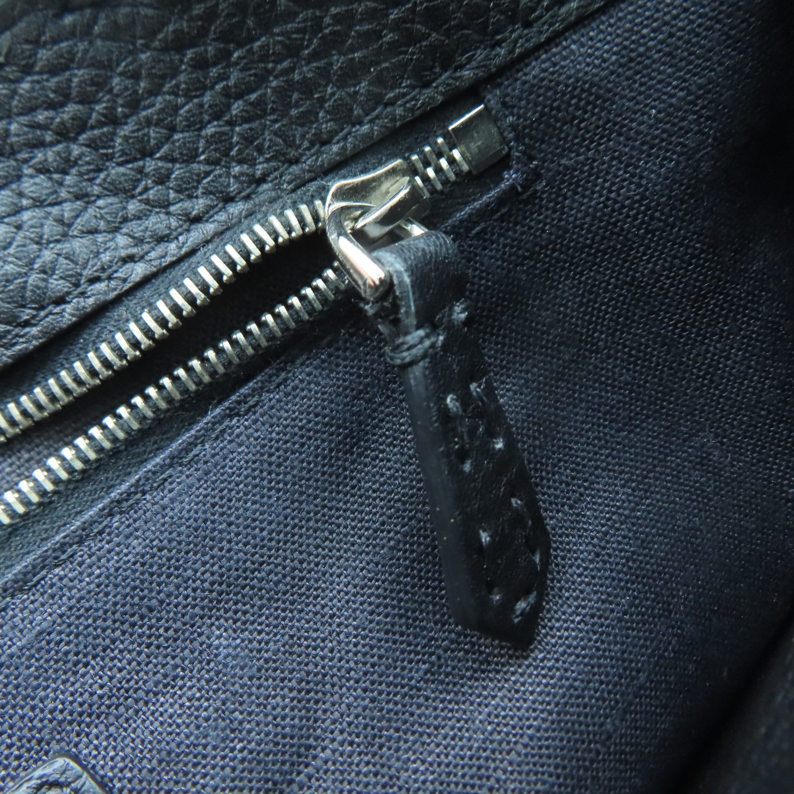 FENDI 牛皮皮革Clutch Bag銀扣手拿包黑色/黃色