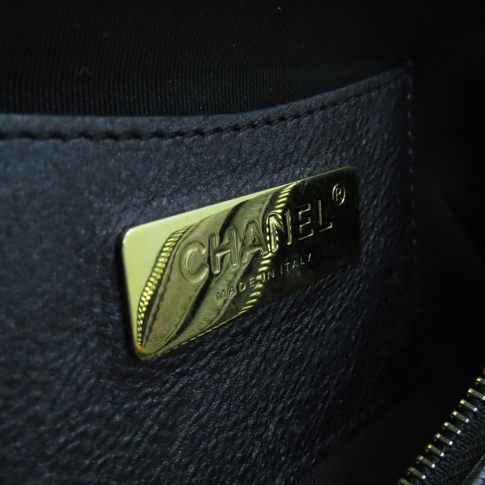 CHANEL 菱格牛皮皮革Waist Bag金扣腰包幻彩