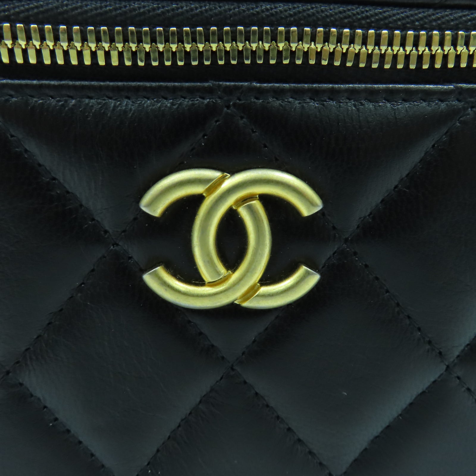 CHANEL 菱格羊皮皮革Chain Shoulder金扣肩背袋黑色