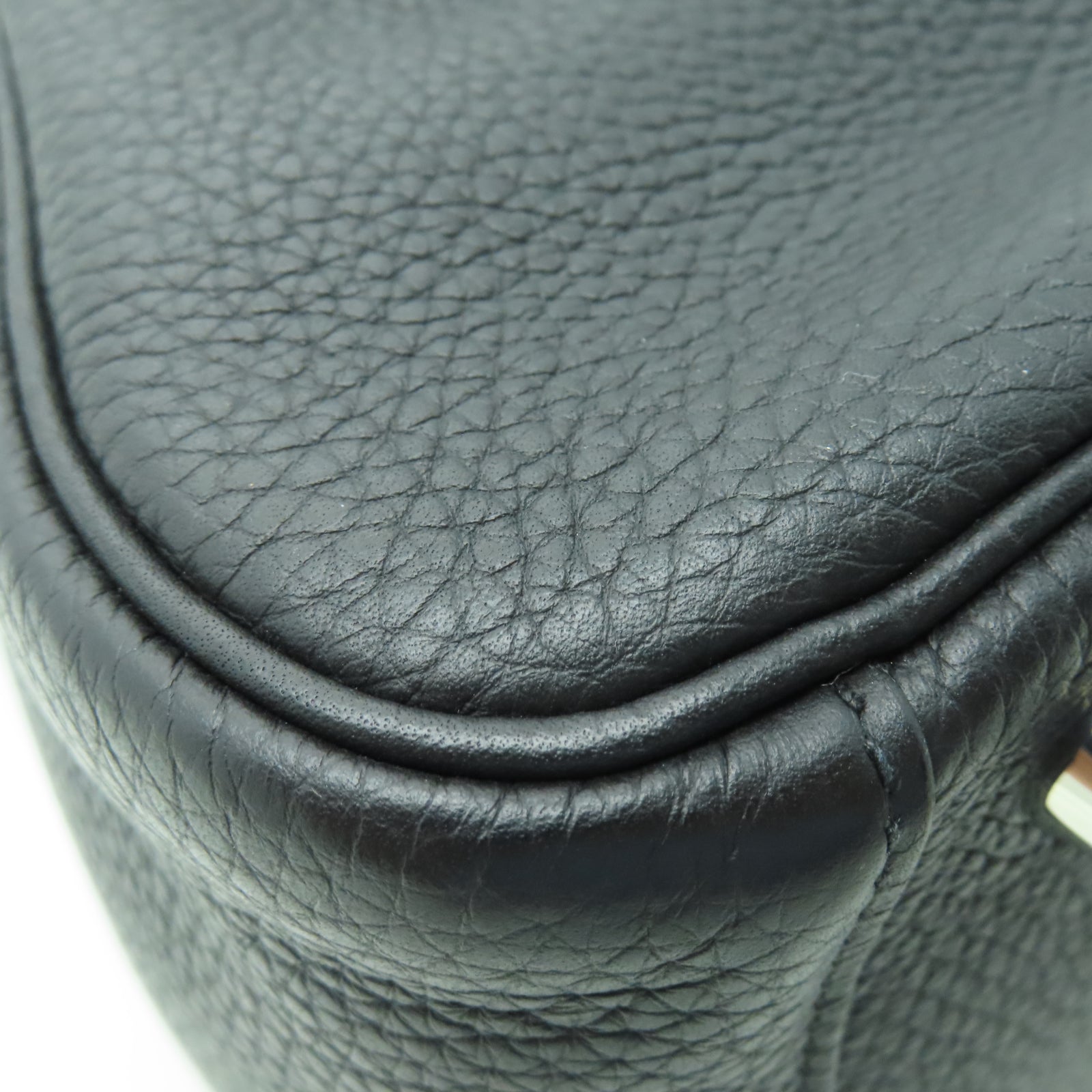 HERMES Taurillon Clemence皮革Lindy 26銀扣手挽肩背兩用袋黑色