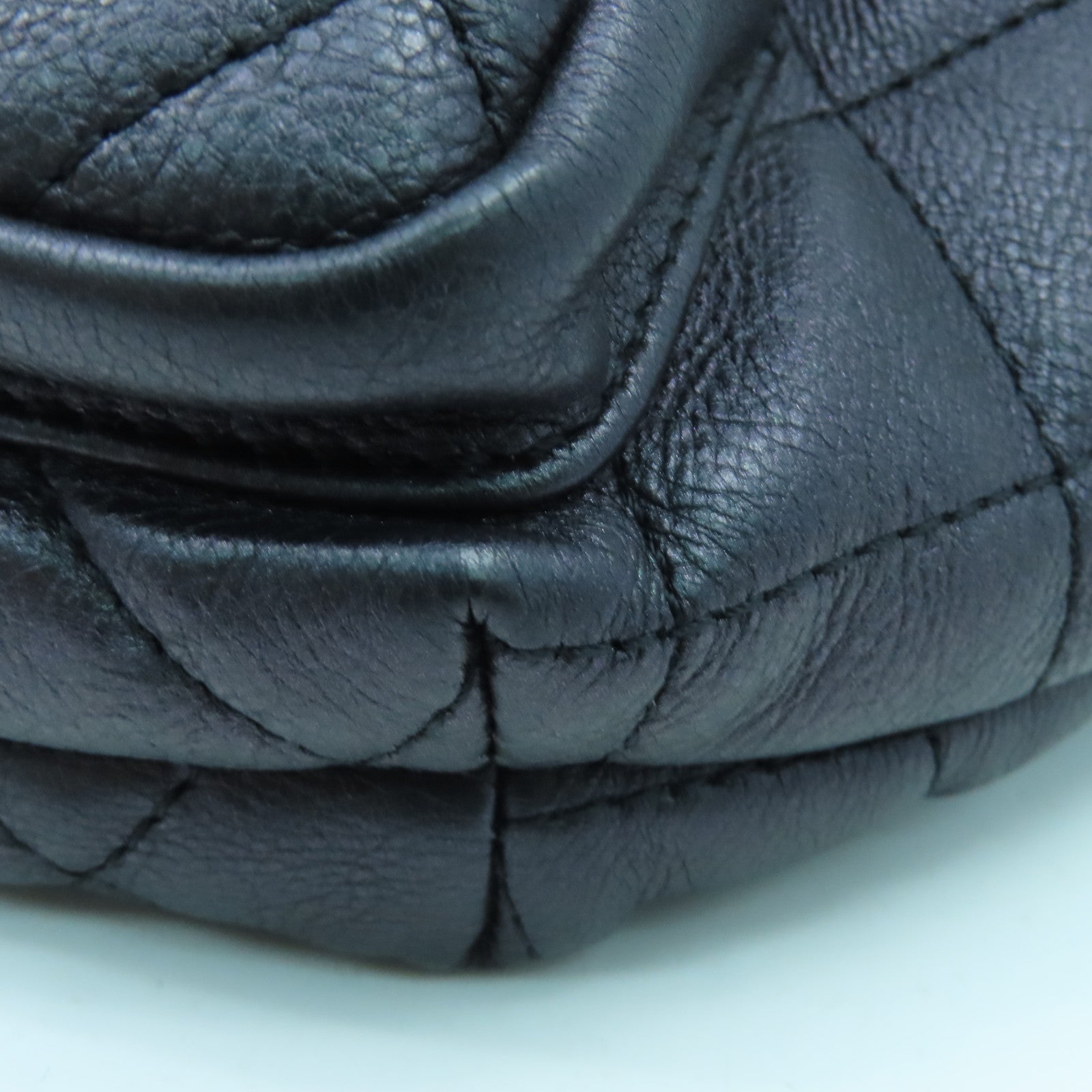 CHANEL 菱格牛皮皮革Waist Bag金扣腰包幻彩