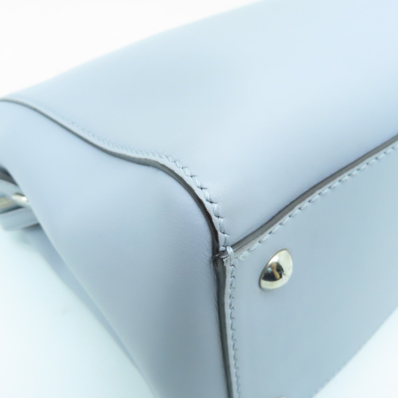 FENDI 牛皮皮革2 Way Shoulder银扣手挽肩背两用袋灰色