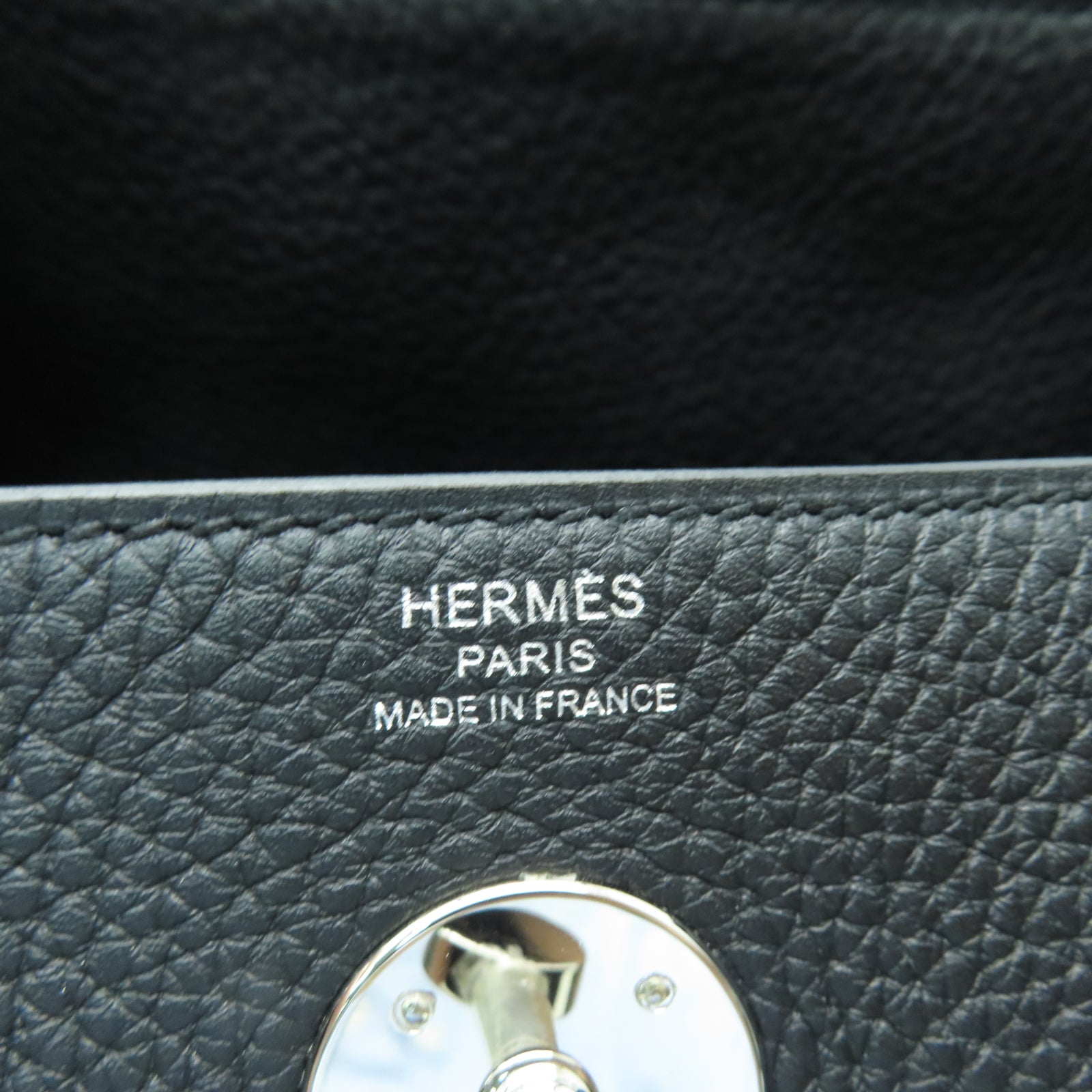 HERMES Taurillon Clemence皮革Lindy 26銀扣手挽肩背兩用袋黑色
