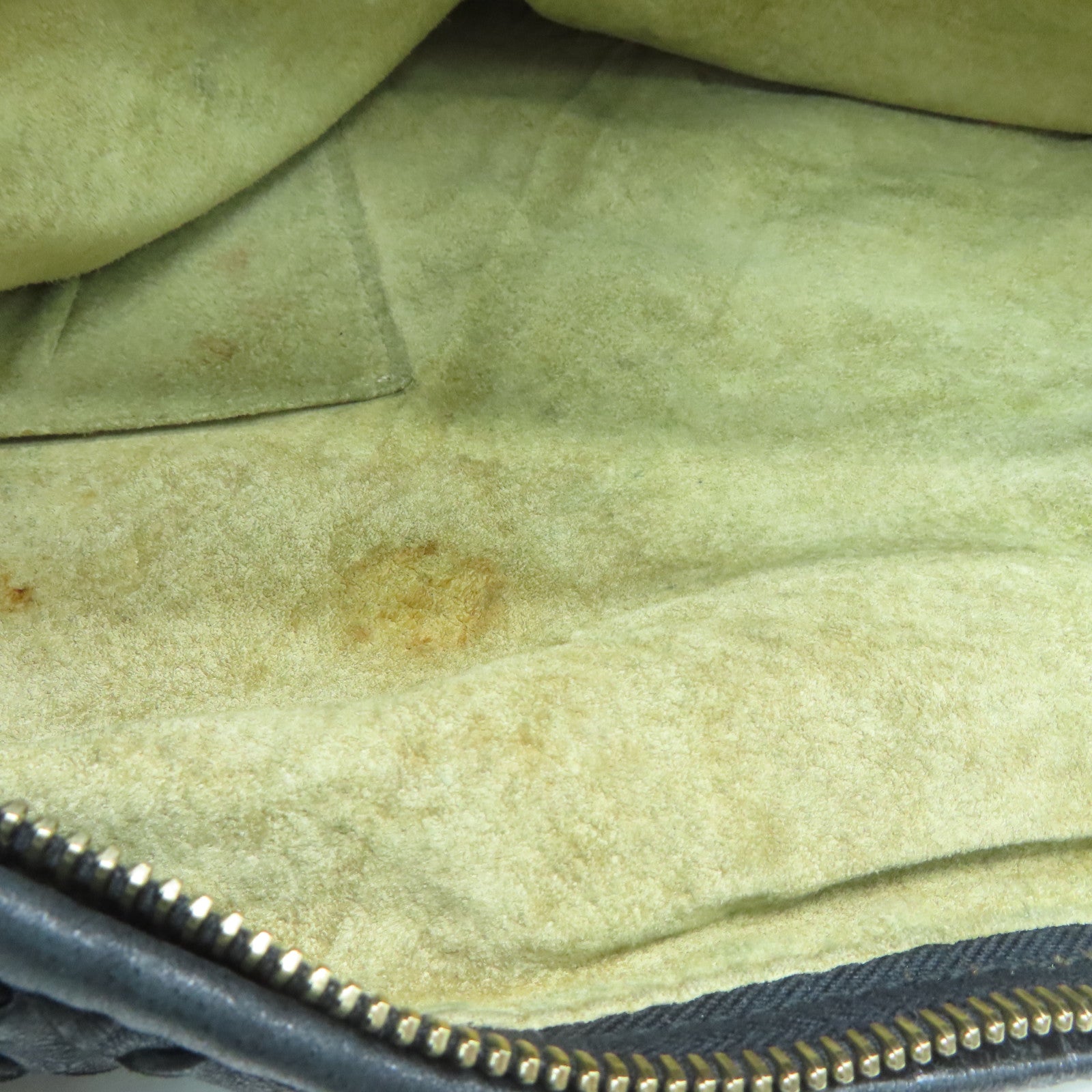 BOTTEGA VENETA 织纹皮革Shoulder Bag金扣肩背袋黑色