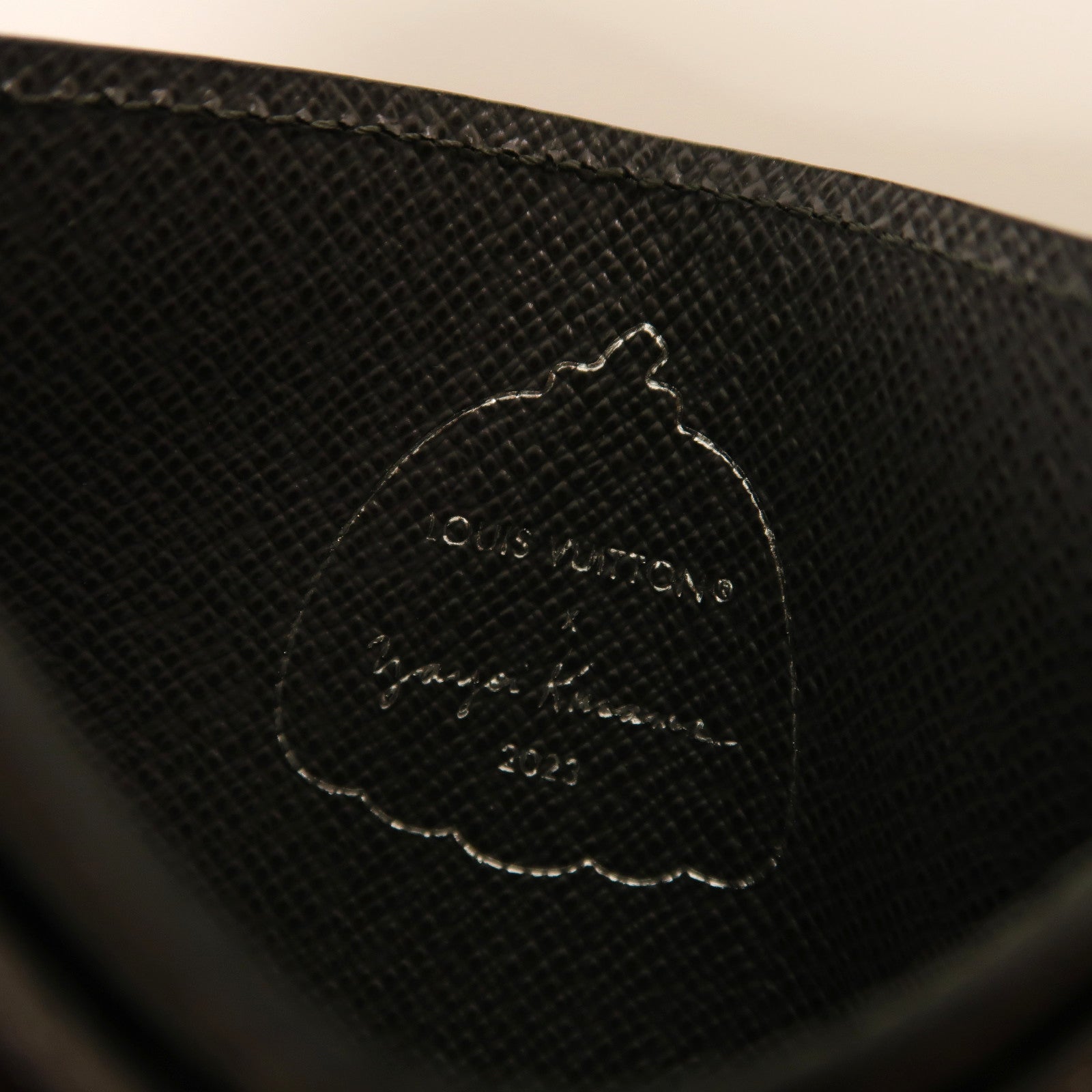 LOUIS VUITTON Monogram Eclipse LV X YK Card Case卡片套灰色/多色