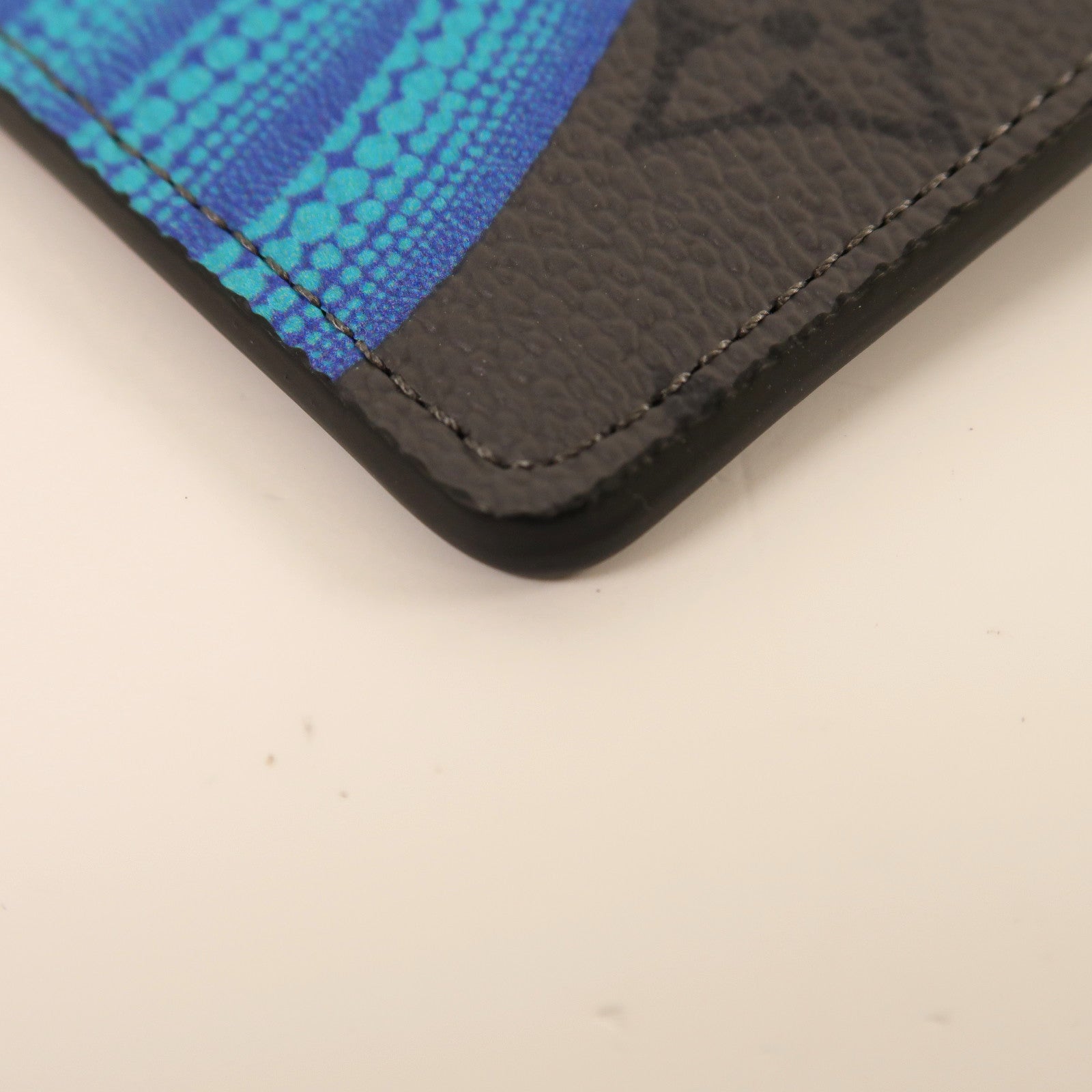 LOUIS VUITTON Monogram Eclipse LV X YK Card Case卡片套灰色/多色