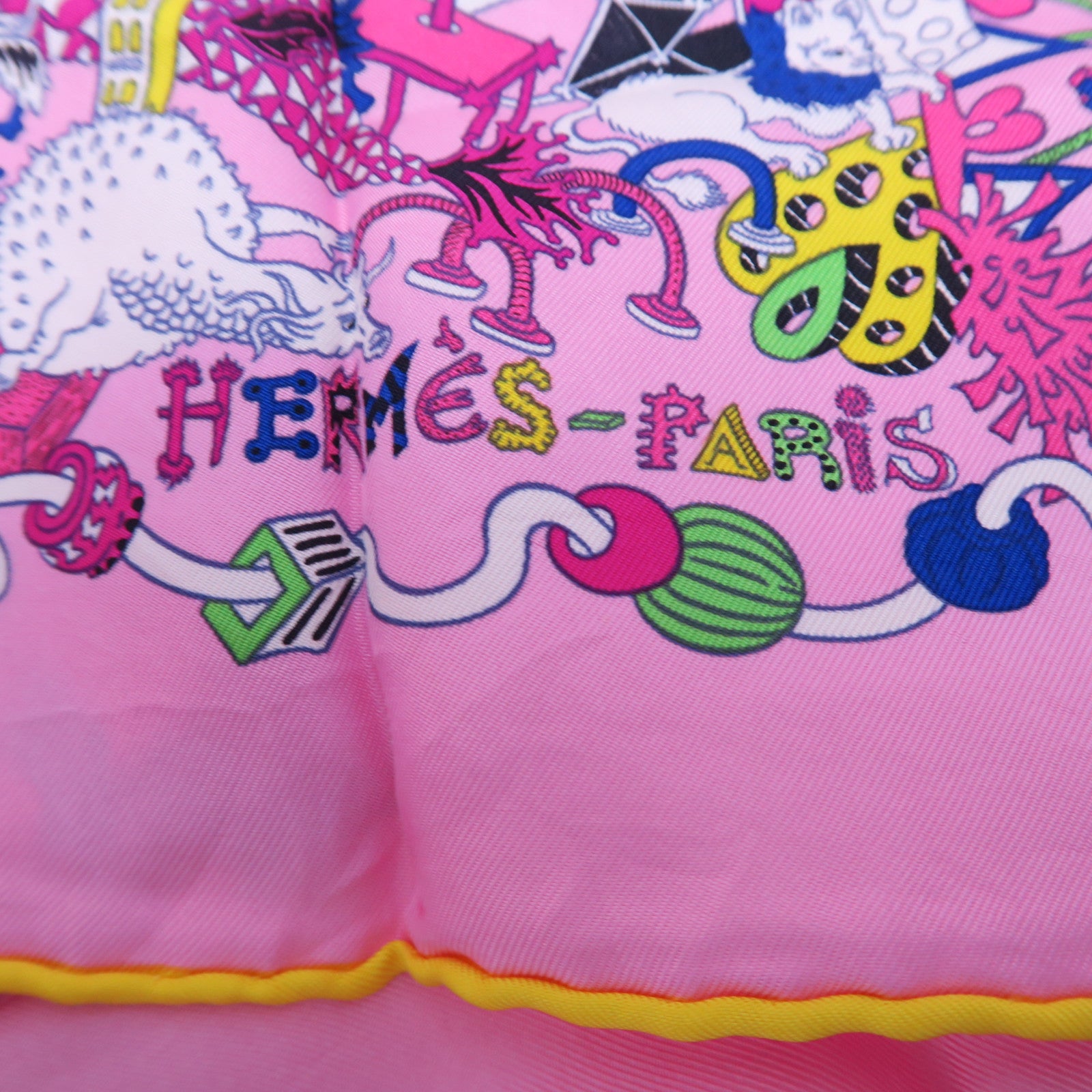 HERMES 【激減優惠】絲質Scarf 90x90絲巾粉紅色
