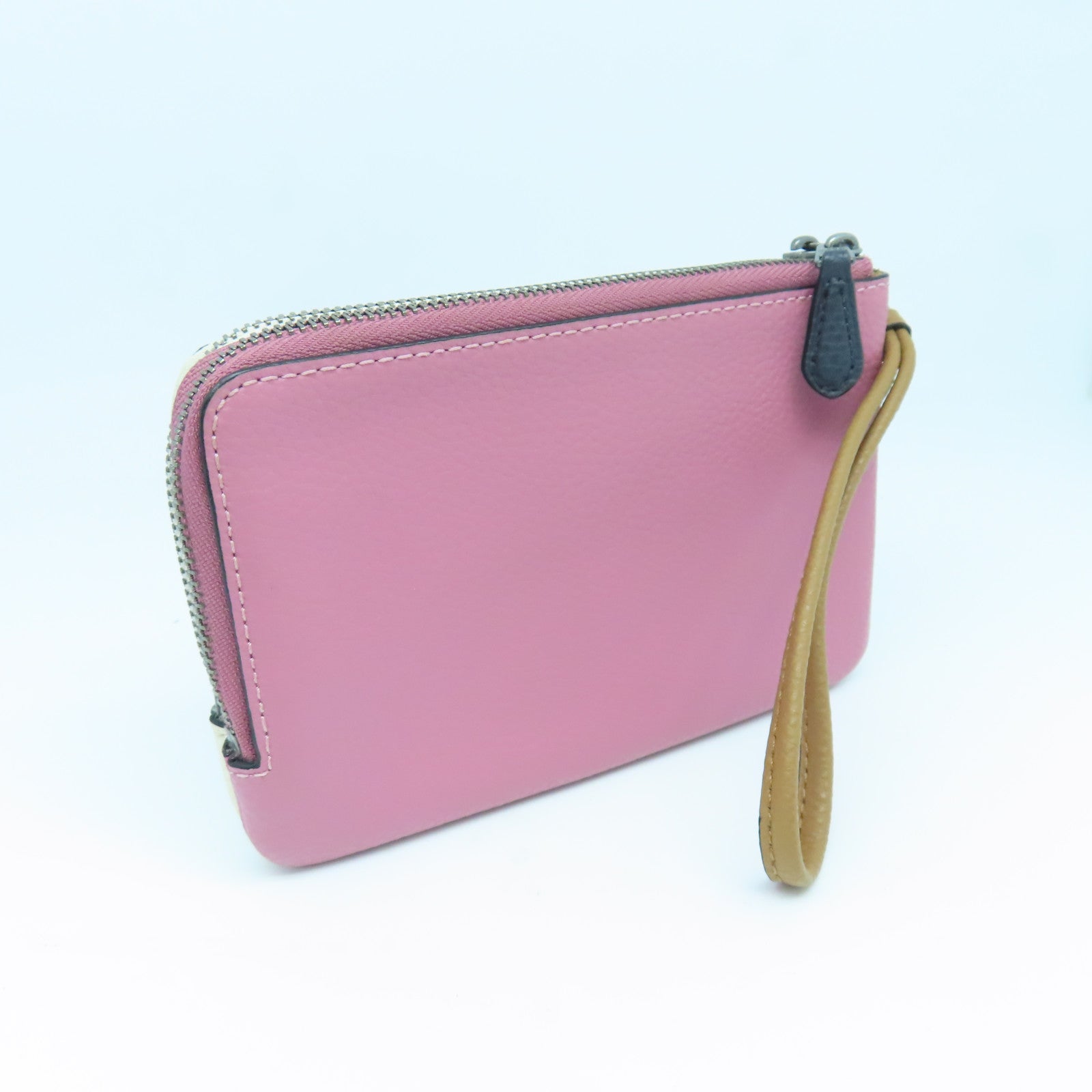 COACH Leather Pouch Silver Buckle Clutch White/Pink