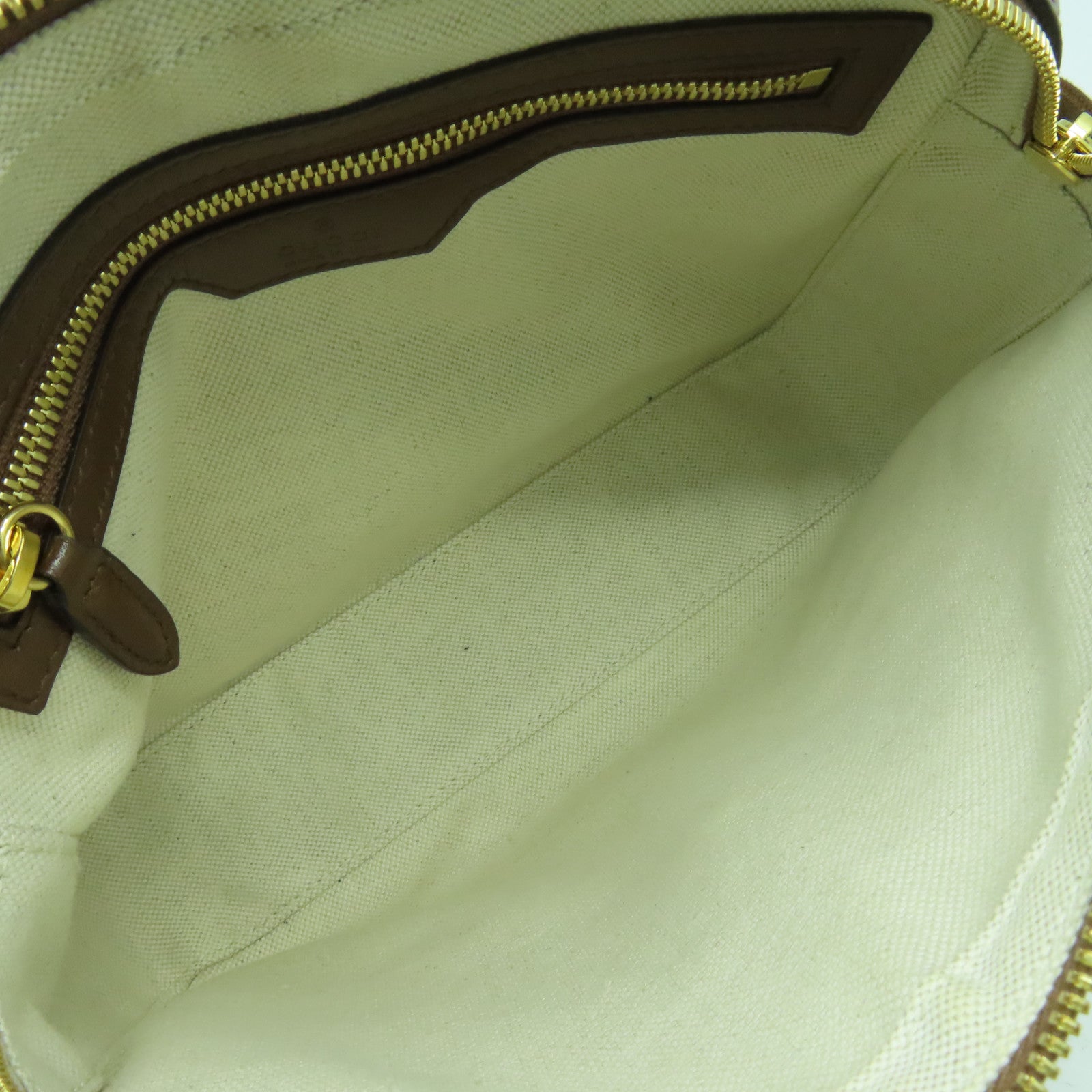 GUCCI 塗層帆布Interlocking G Bag金扣肩背袋啡色