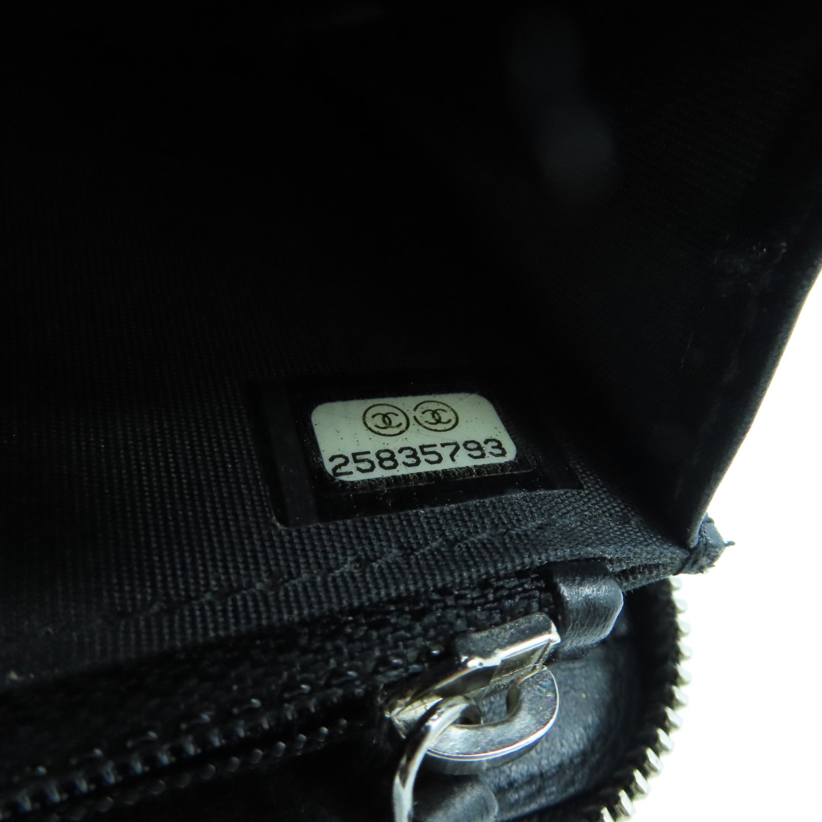 CHANEL 斜紋牛皮皮革Card Case銀扣卡片套黑色