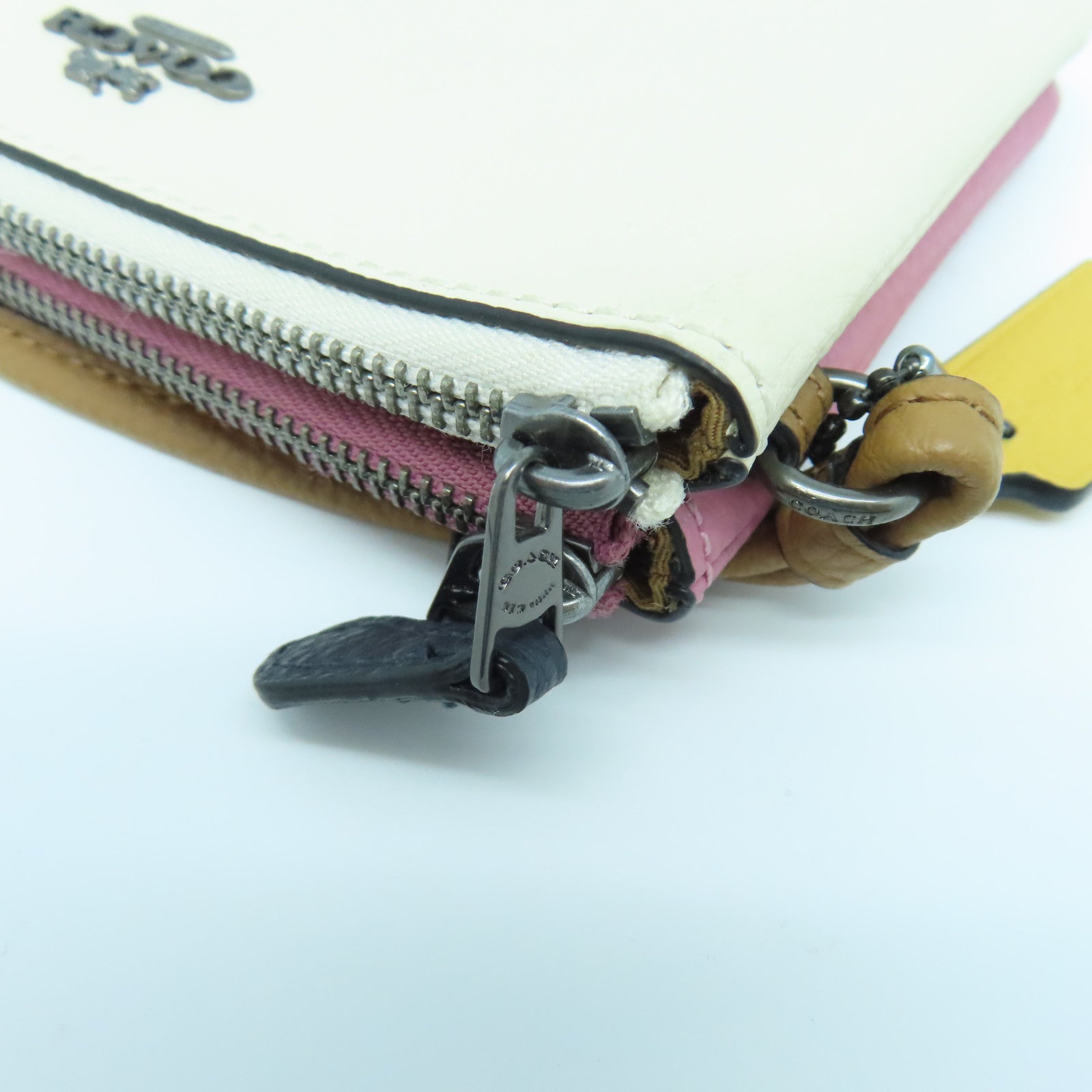 COACH Leather Pouch Silver Buckle Clutch White/Pink