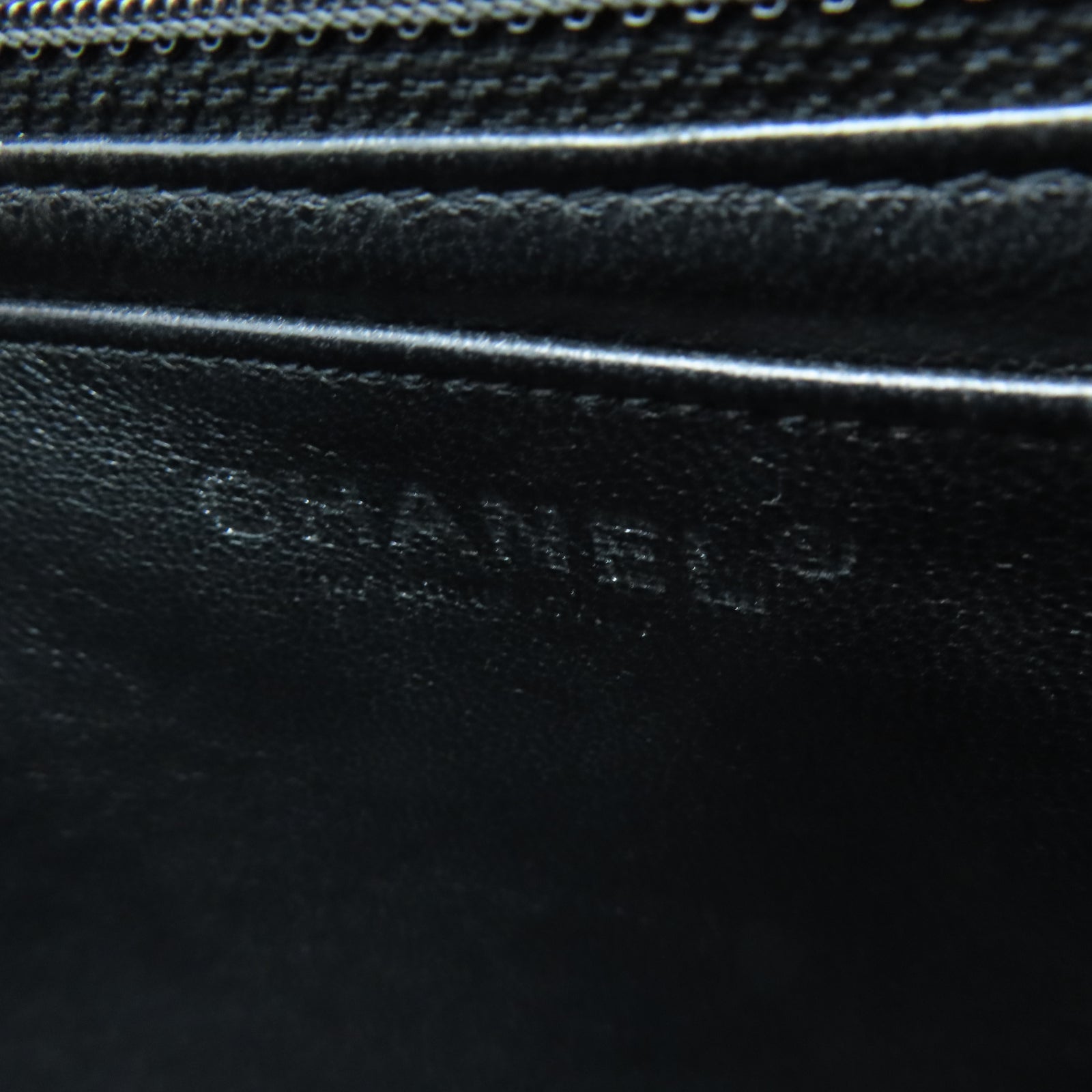CHANEL 菱格Caviar皮革Chain Shoulder銀扣鏈帶肩背袋黑色