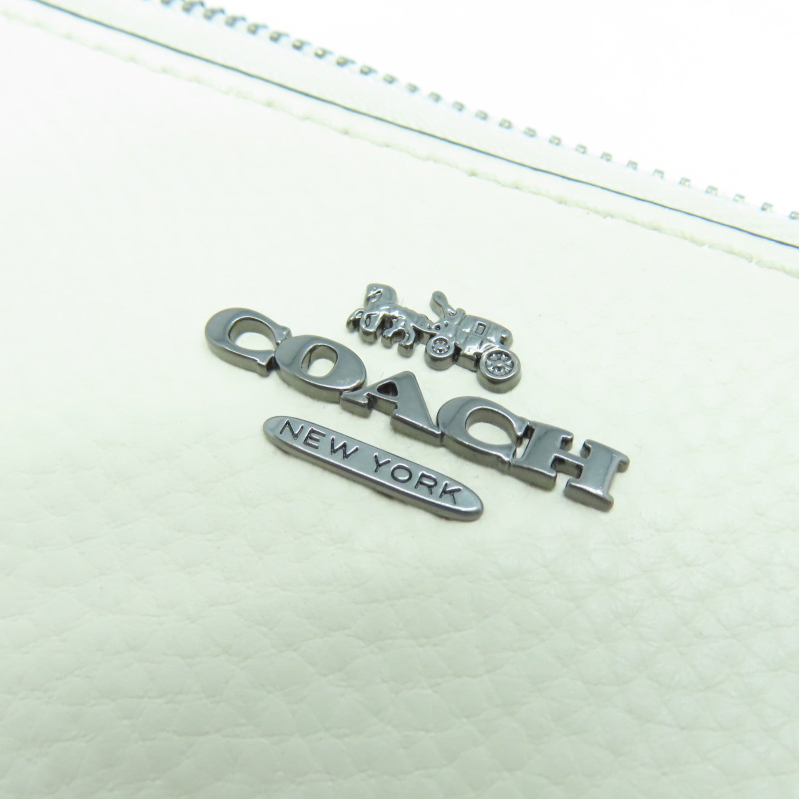 COACH Leather Pouch Silver Buckle Clutch White/Pink