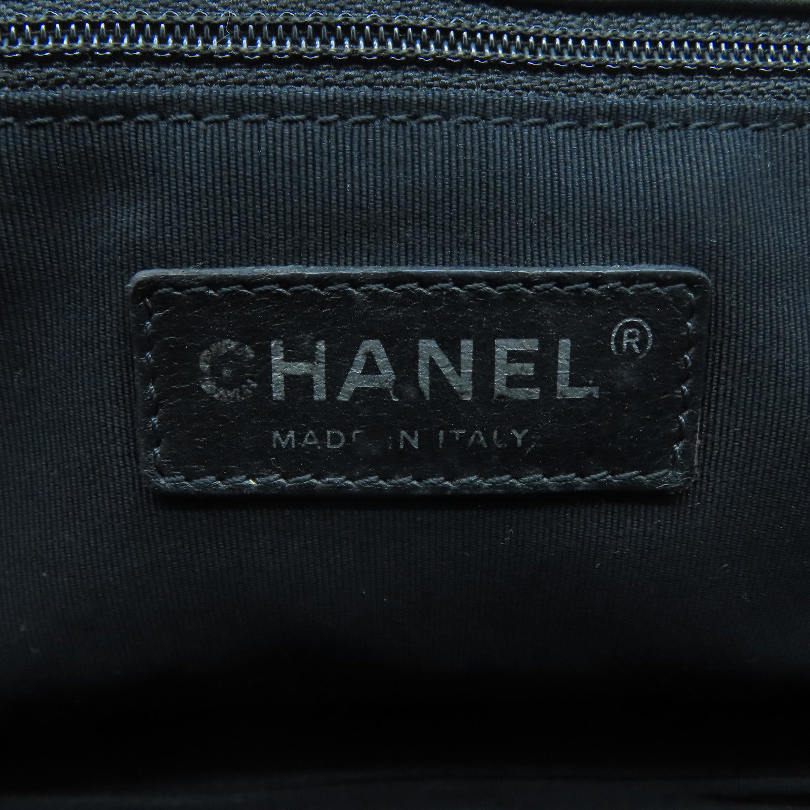 CHANEL 【激減優惠】牛皮皮革Chain Shoulder銀扣肩背袋黑色