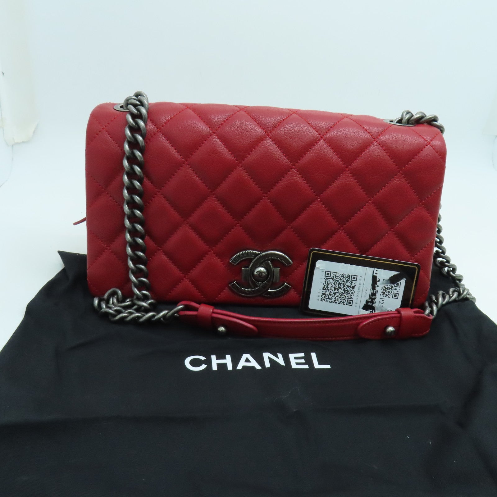 CHANEL 菱格牛皮皮革Chain Shoulder銀扣肩背袋紅色