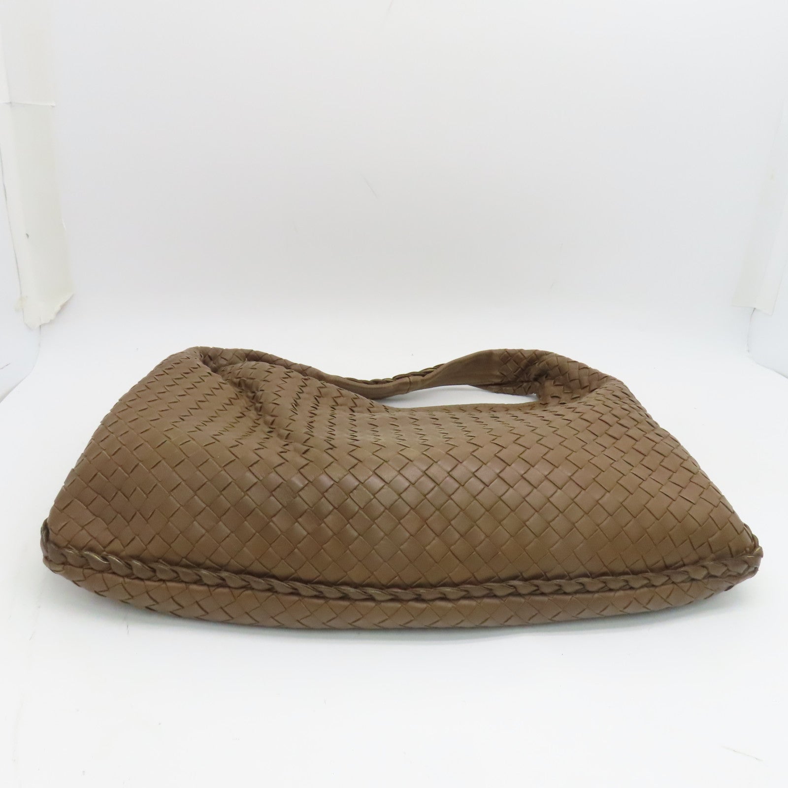BOTTEGA VENETA 羊皮皮革Shoulder Bag銀扣肩背袋淺啡色