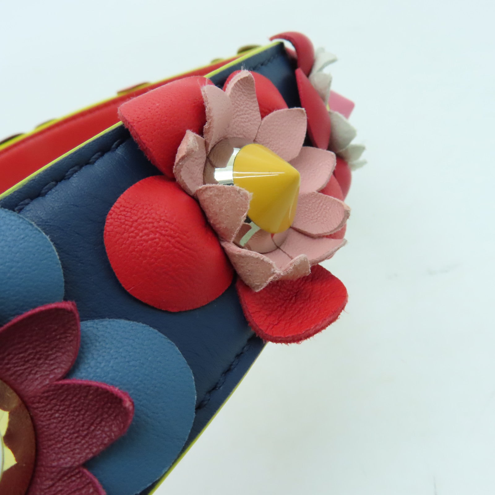 FENDI 【激減優惠】牛皮皮革Shoulder Strap銀扣肩背帶深藍色