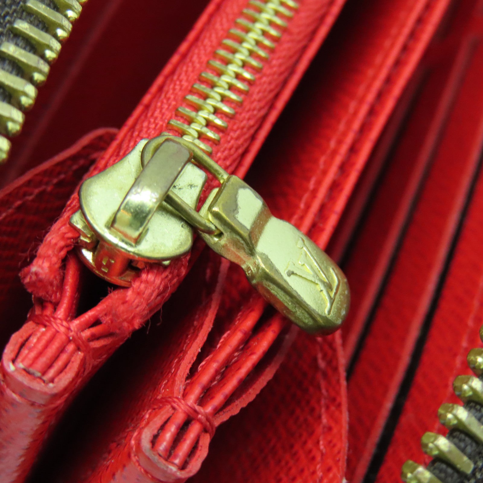 LOUIS VUITTON Monogram Zipped Long Wallet金扣长钱包啡色