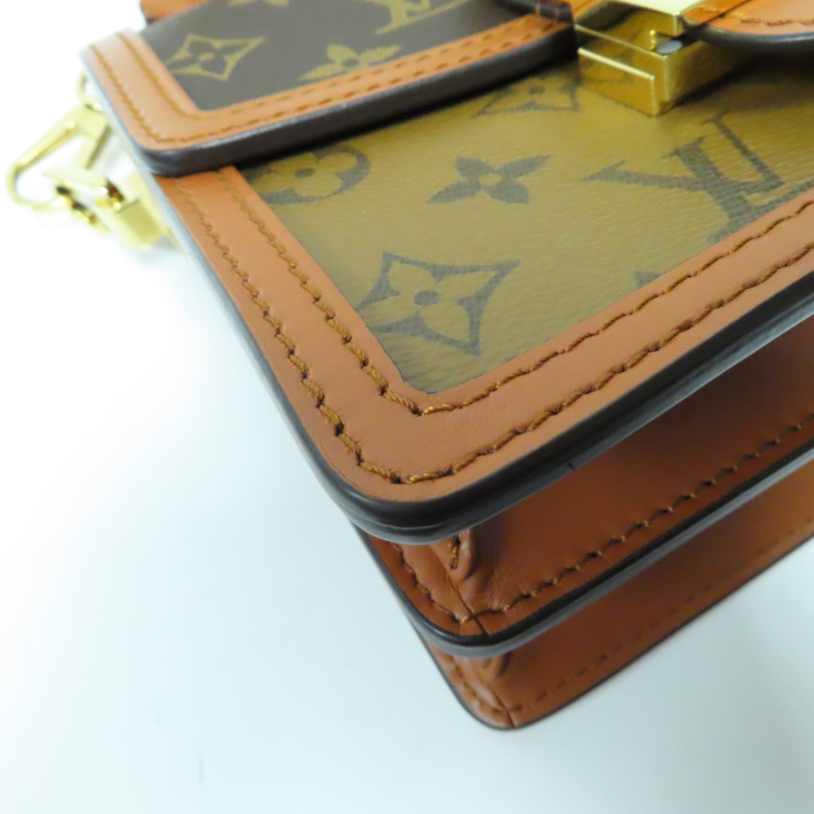 LOUIS VUITTON Monogram Reverse Mini Dauphine金扣肩背袋啡色